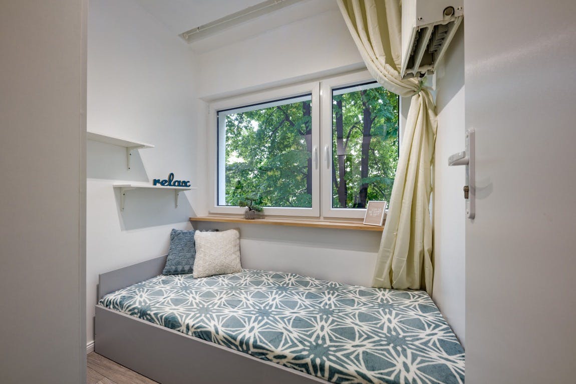 Aleja Armii Ludowej, Warsaw preview