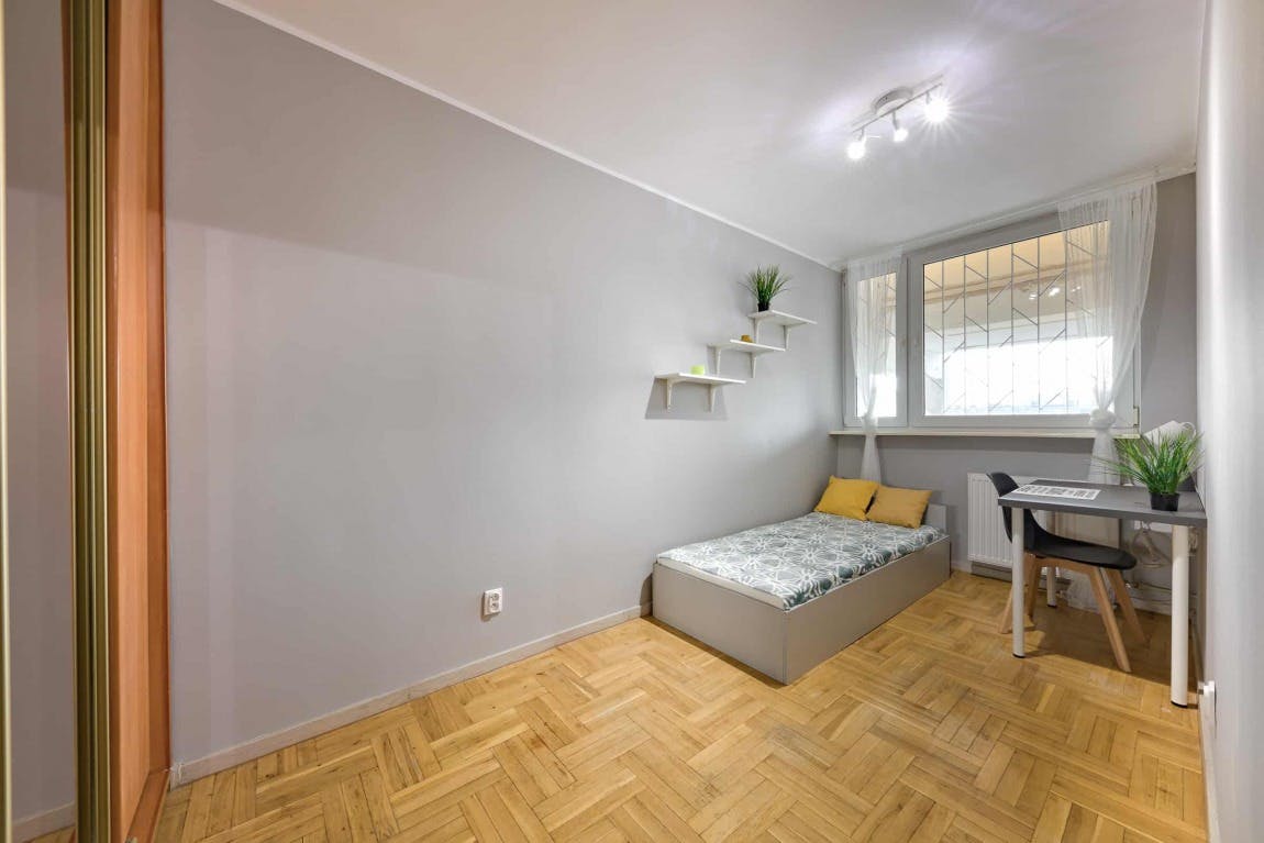 Bracławska, Warsaw preview