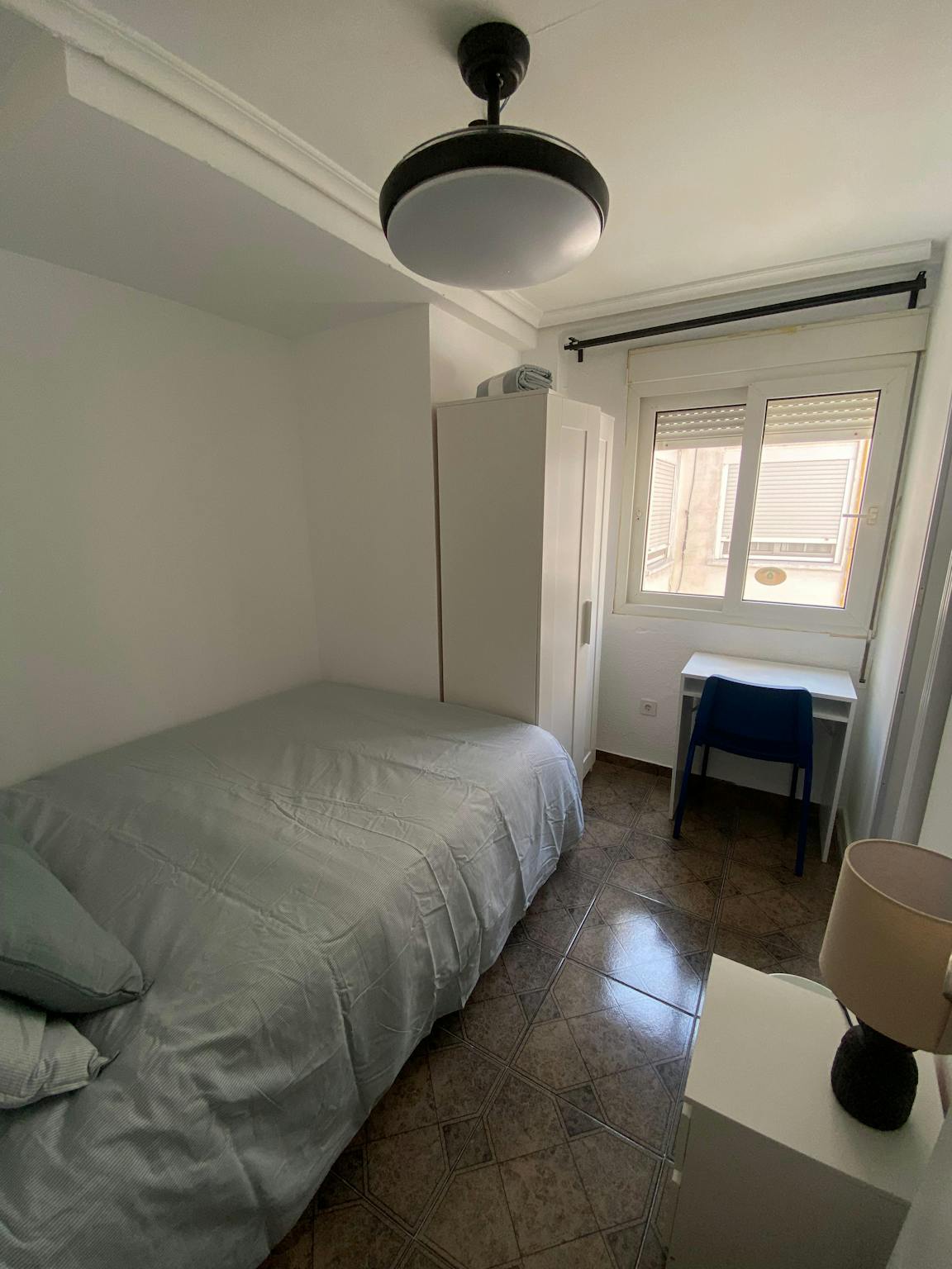 Carrer San Edesio, Manises preview