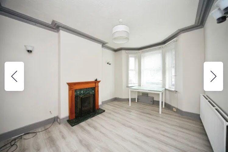 House for rent for £2,500 per month in Luton, Reginald Street