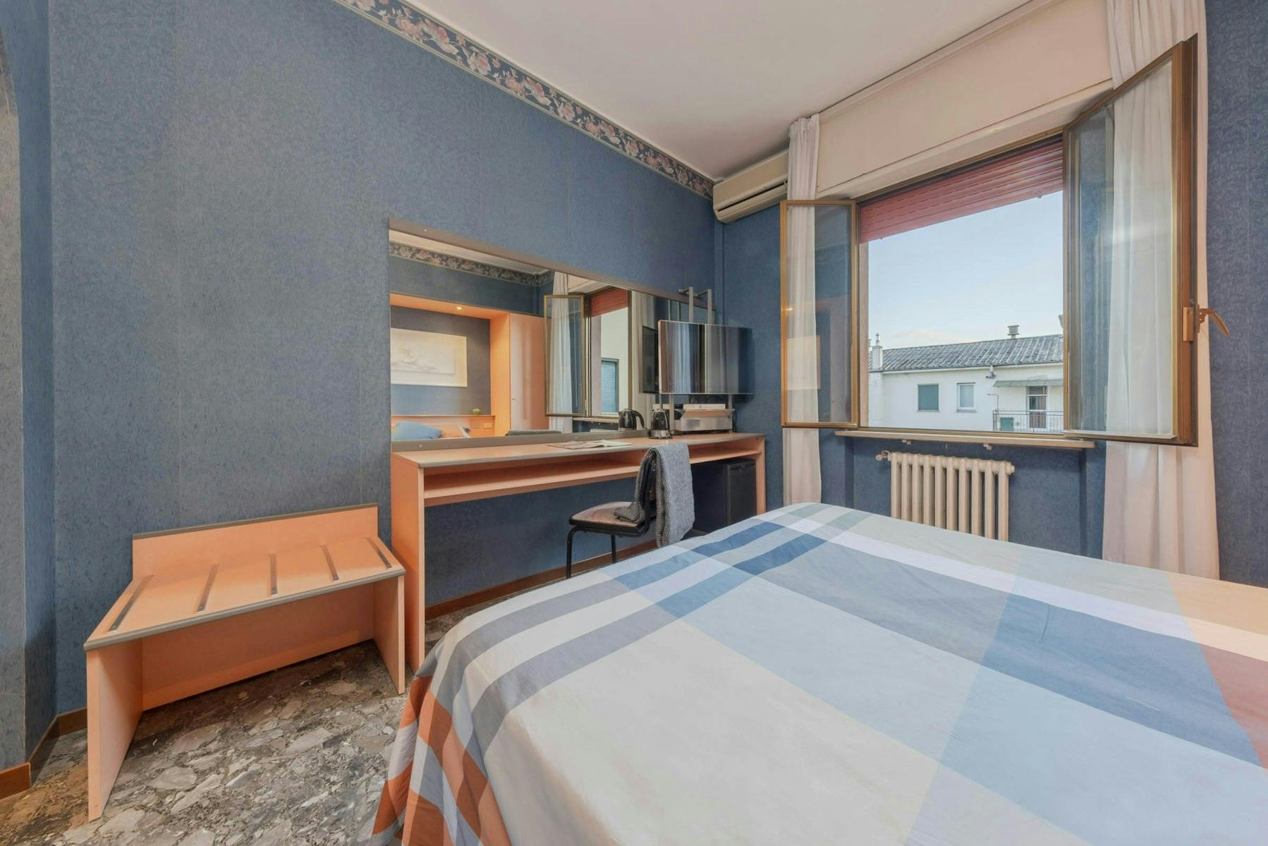 Quarto privado para alugar por € 480 por mês em Novara, Corso Felice Cavallotti