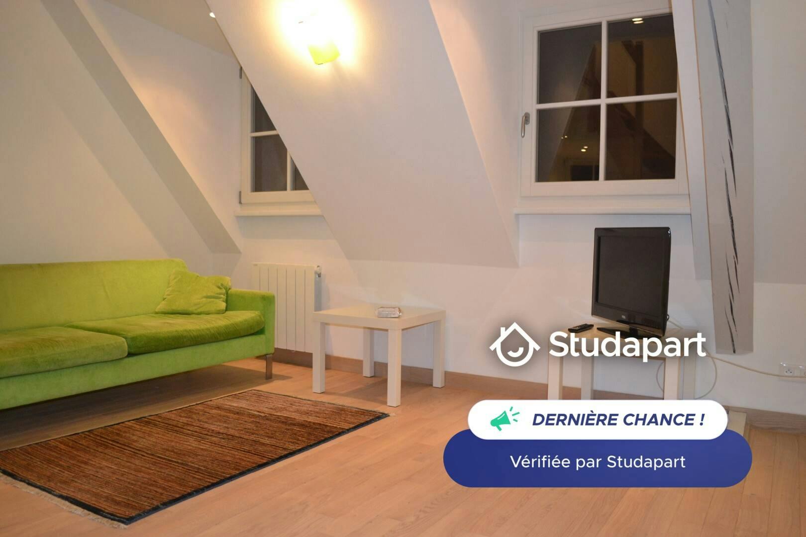 Apartment for rent for €1,200 per month in Strasbourg, Rue du Maroquin