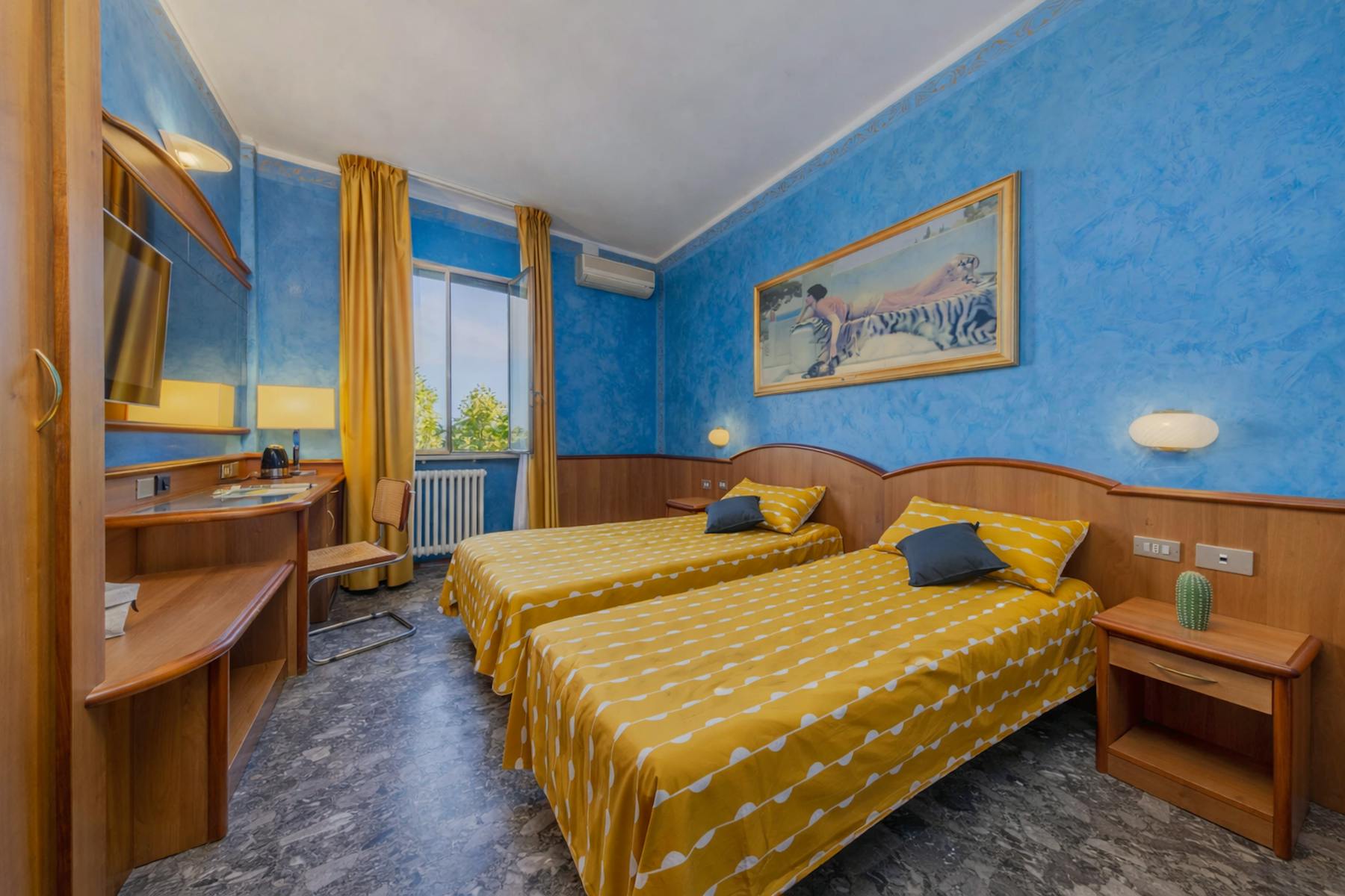 共用房间 正在以 €250 的月租出租，其位于 Novara, Corso Felice Cavallotti