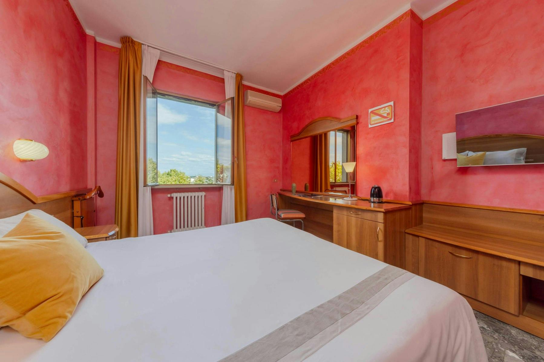 Private room for rent for €480 per month in Novara, Corso Felice Cavallotti