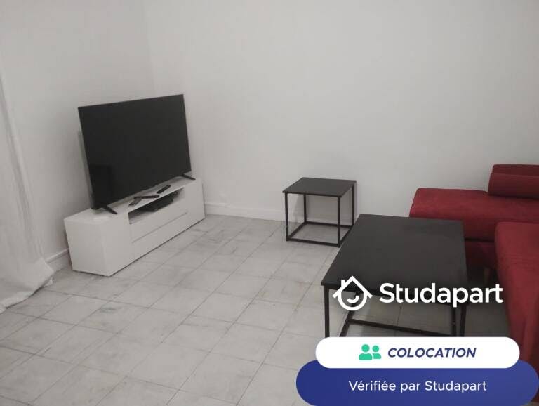 Chambre privée à louer pour 405 €/mois à Maromme, Rue de Binche