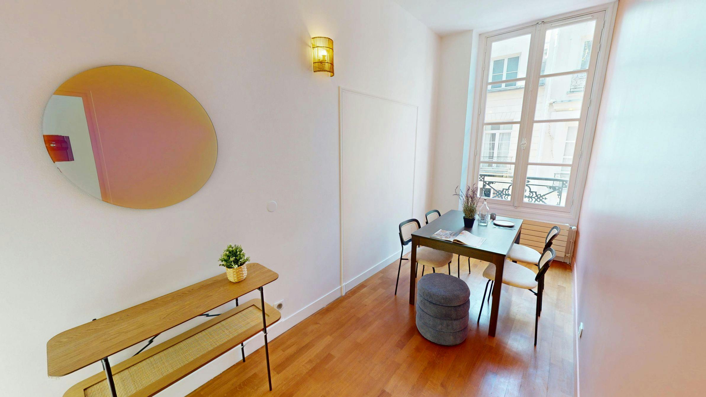 Private room for rent on Avenue de l'Opéra, Paris - Vue 5