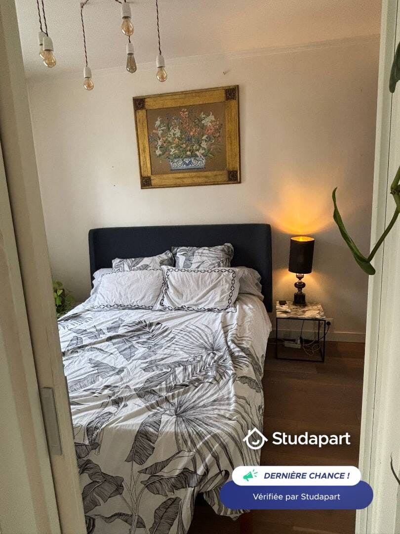 Apartment for rent for €1,750 per month in Clichy, Boulevard Victor Hugo