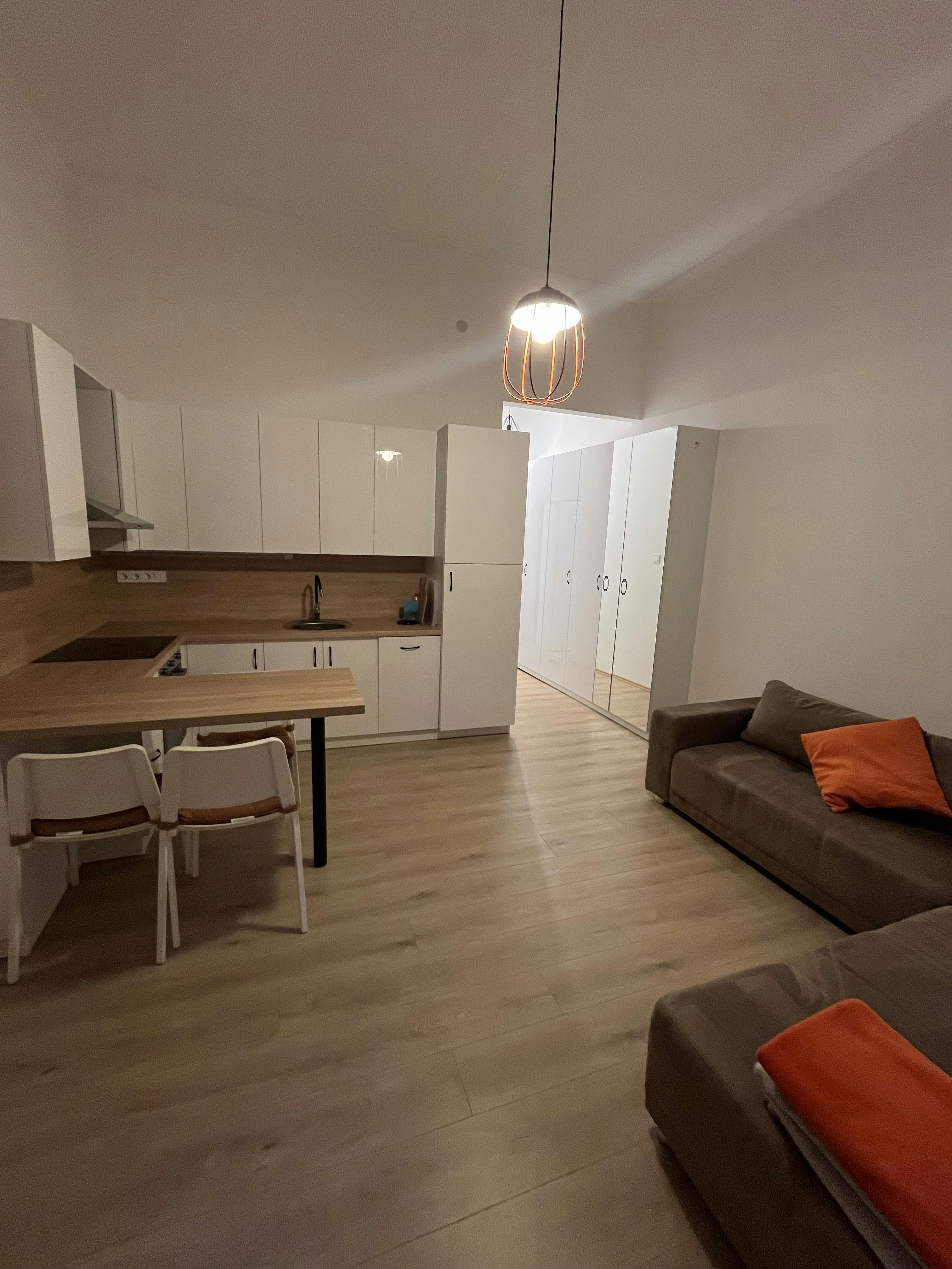 Falk Miksa utca, Budapest preview