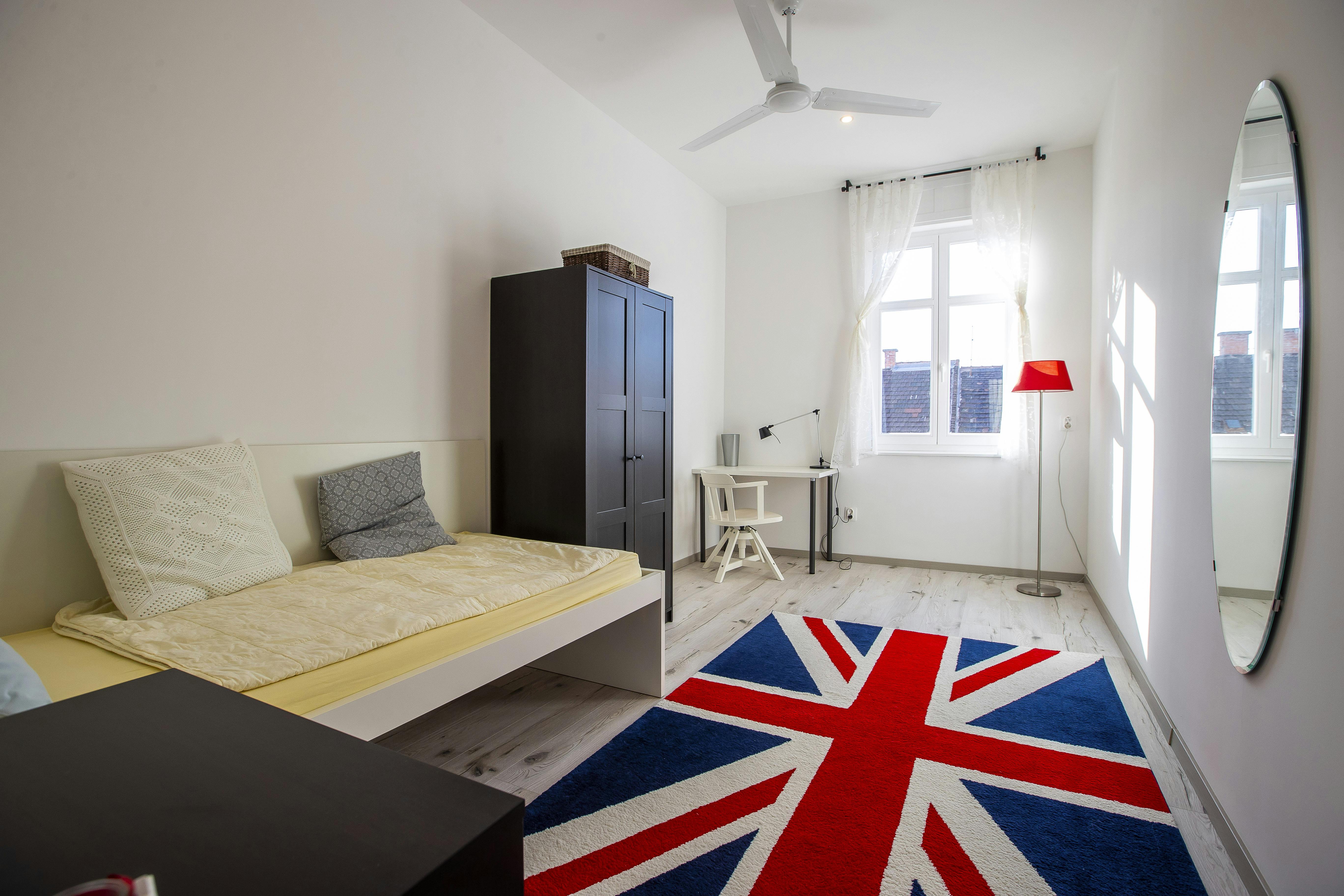 Private room for rent for HUF 166,371 per month in Budapest, Király utca