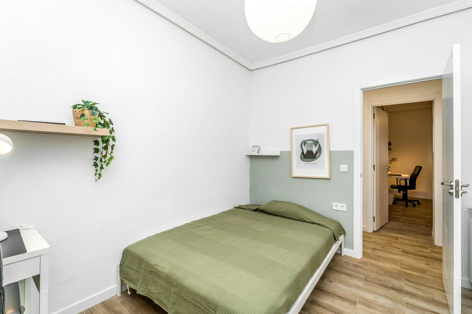 WG-Zimmer zu mieten für 325 € pro Monat in Valladolid, Calle Unión