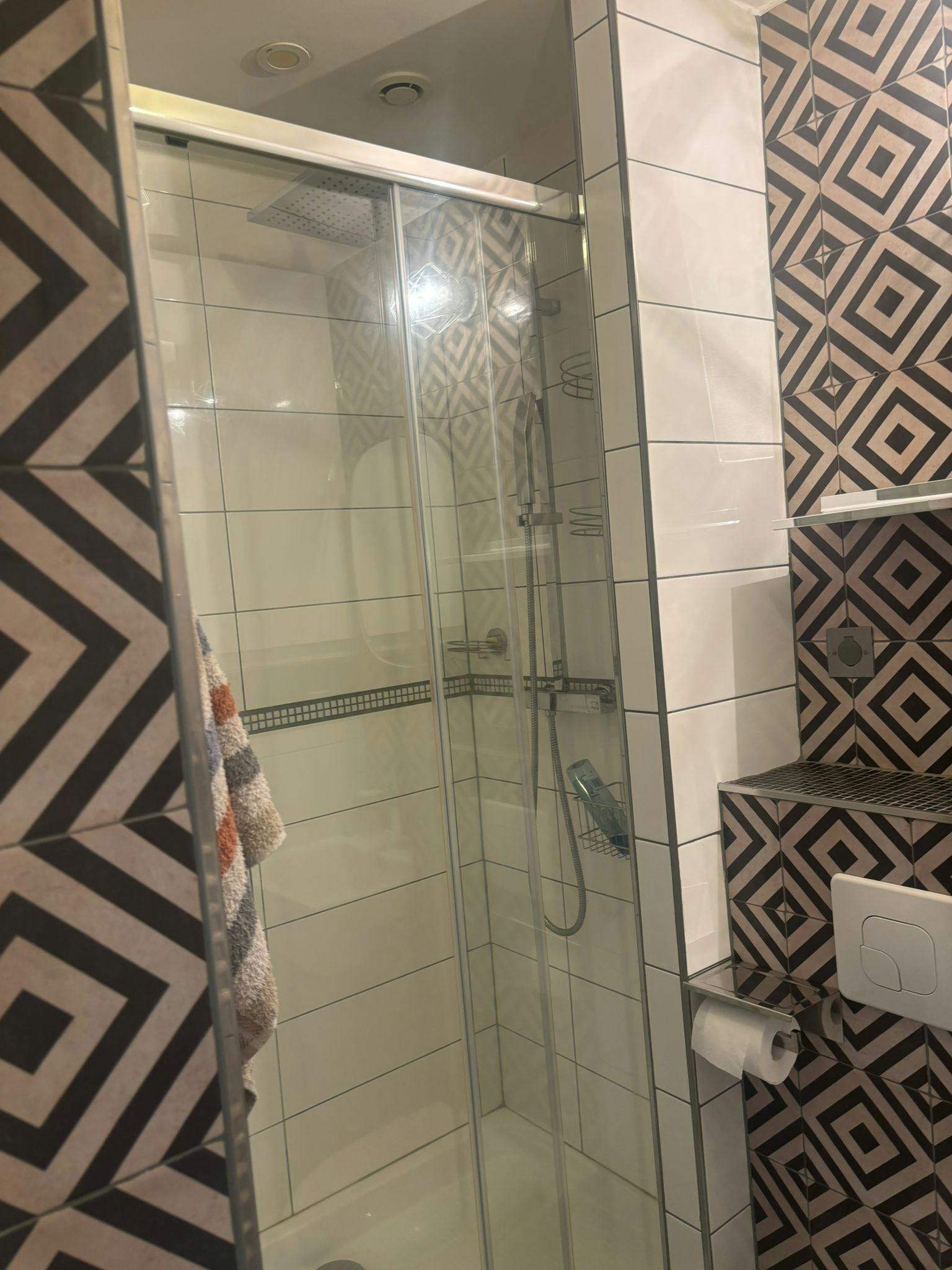 preview gallery tile