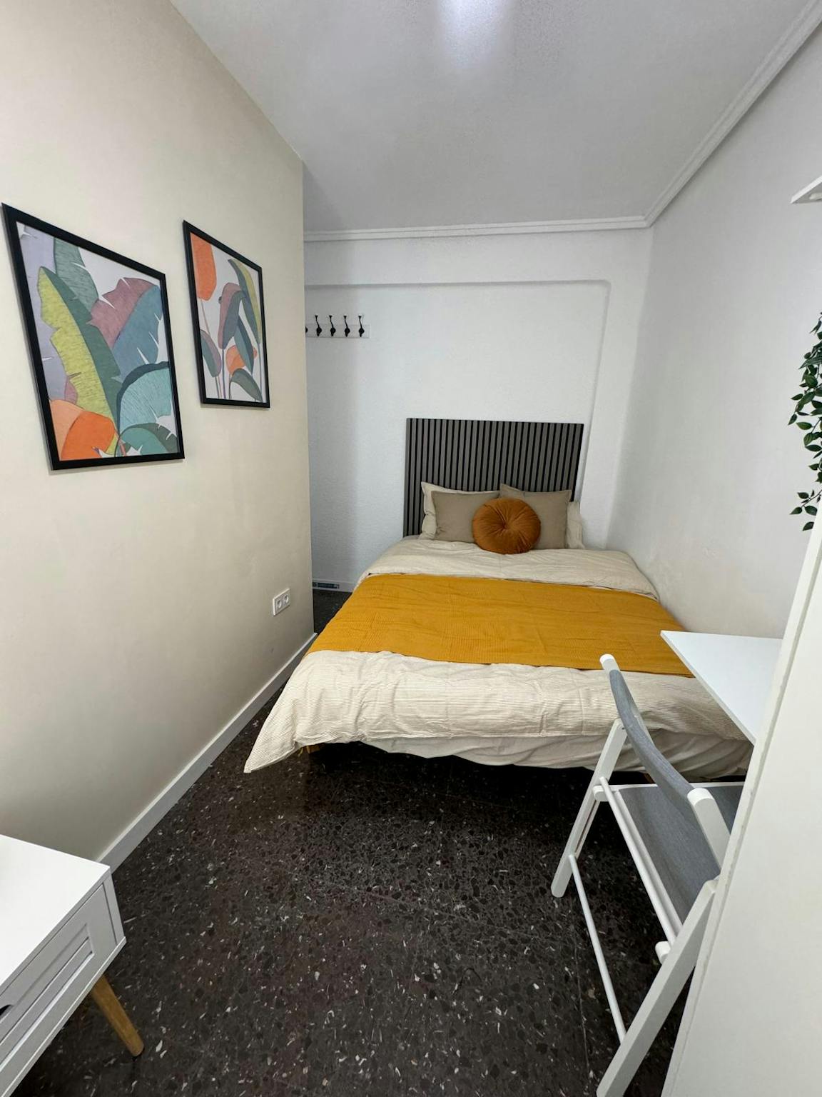 Carrer Valencia, Port Saplaya preview