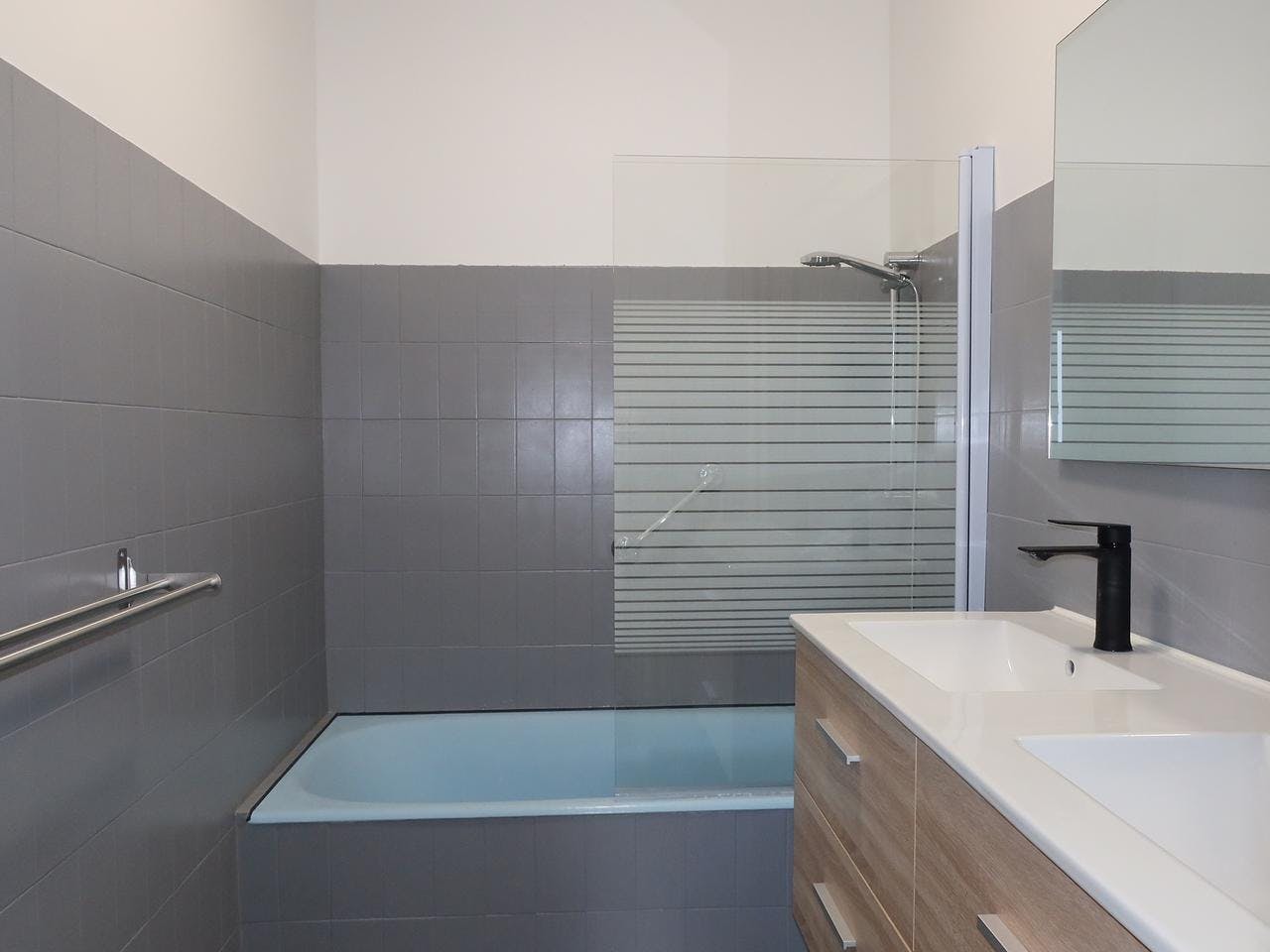 Single room Grenoble, 1 bed, 11m² — photo 3