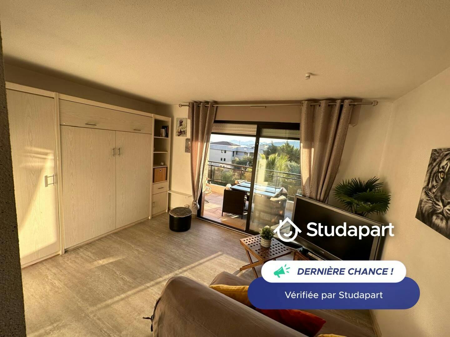 Apartment for rent on Chemin de la Colle, Antibes