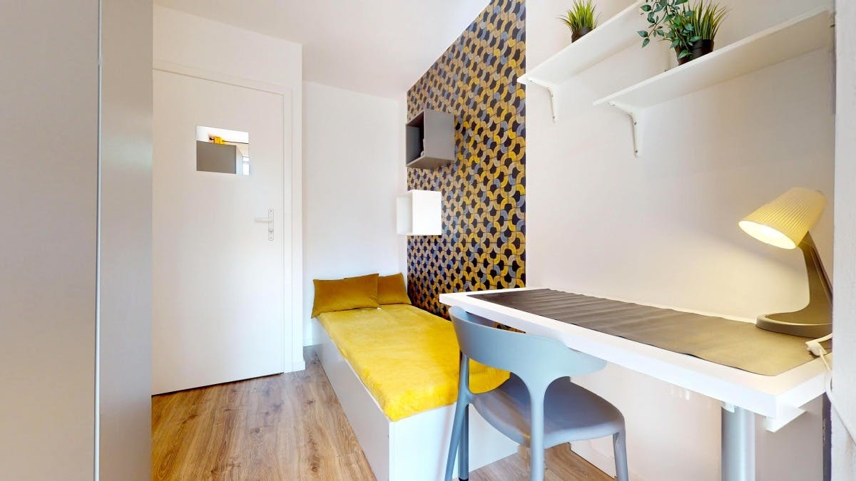 Private room for rent for PLN 1,800 per month in Warsaw, Josepha Conrada