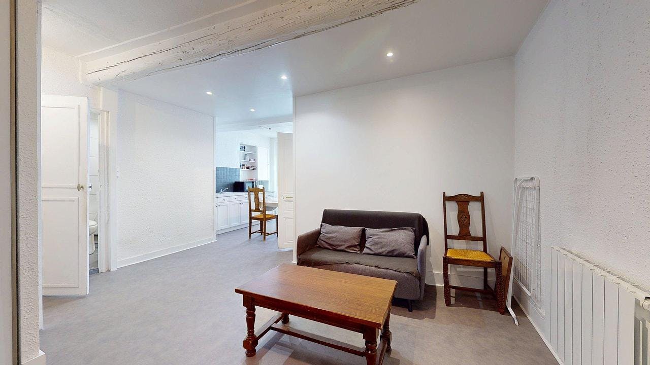 Квартира за оренду для 520 EUR на місяць у Saint-Étienne, Rue Michelet