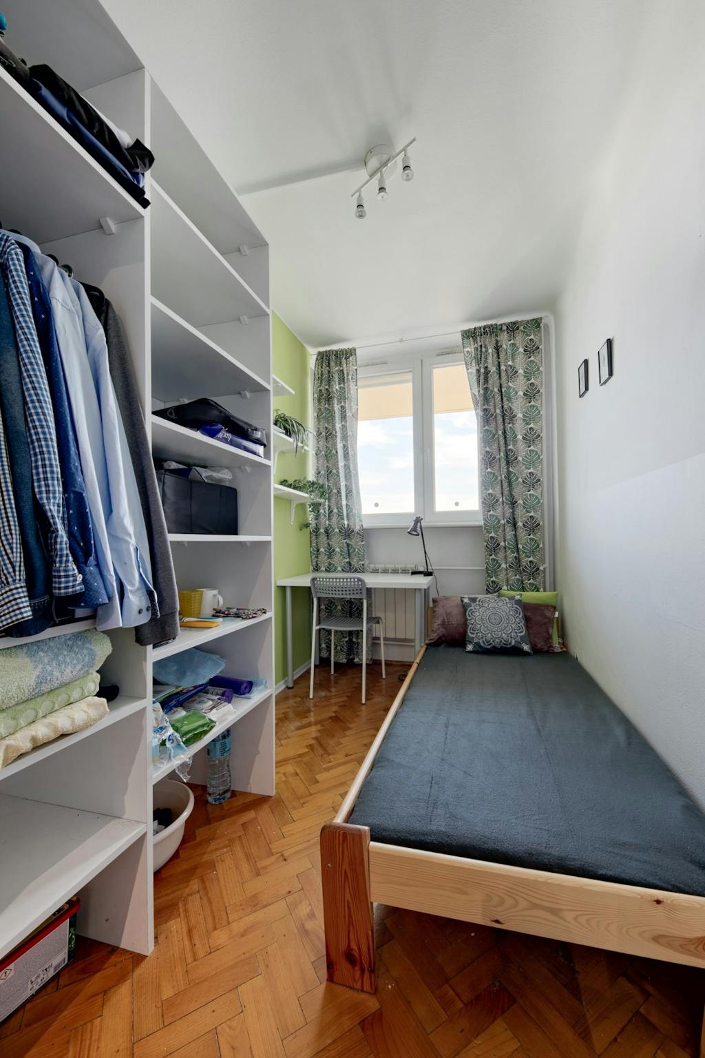 Czerniakowska, Warsaw preview