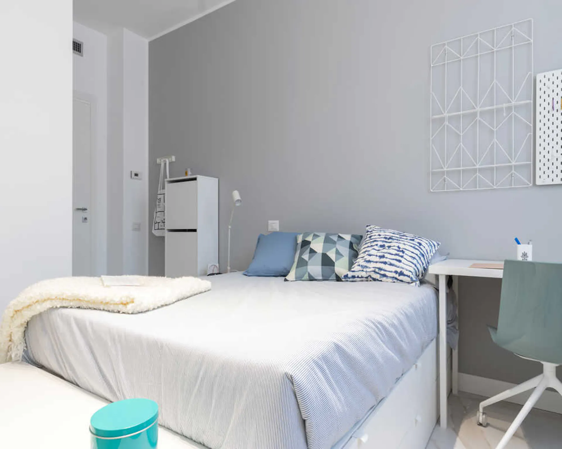 Viale Bligny, Milan preview
