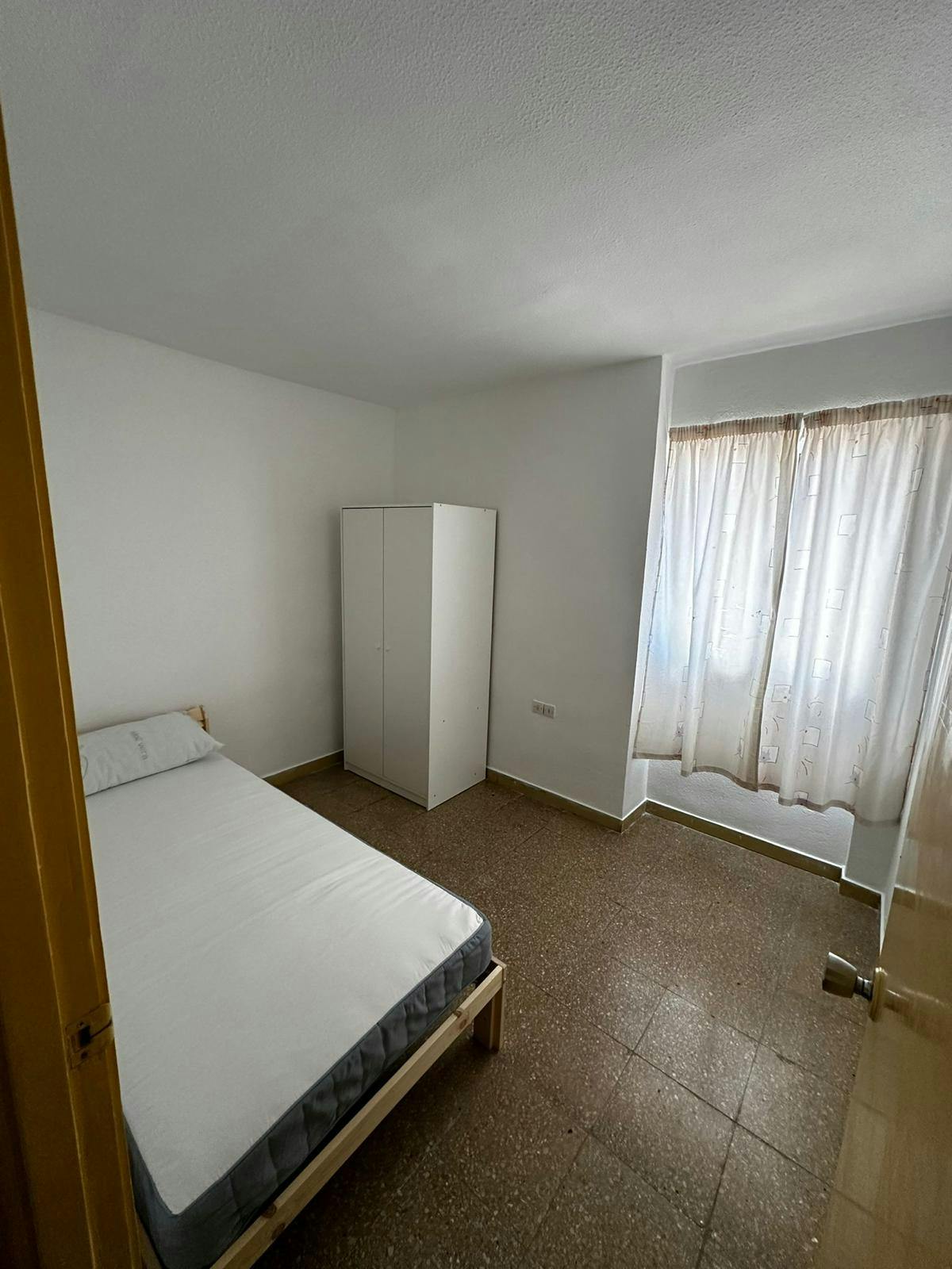 Stanza privata in affitto a 410 € al mese a Las Palmas de Gran Canaria, Avenida Eufemiano Jurado