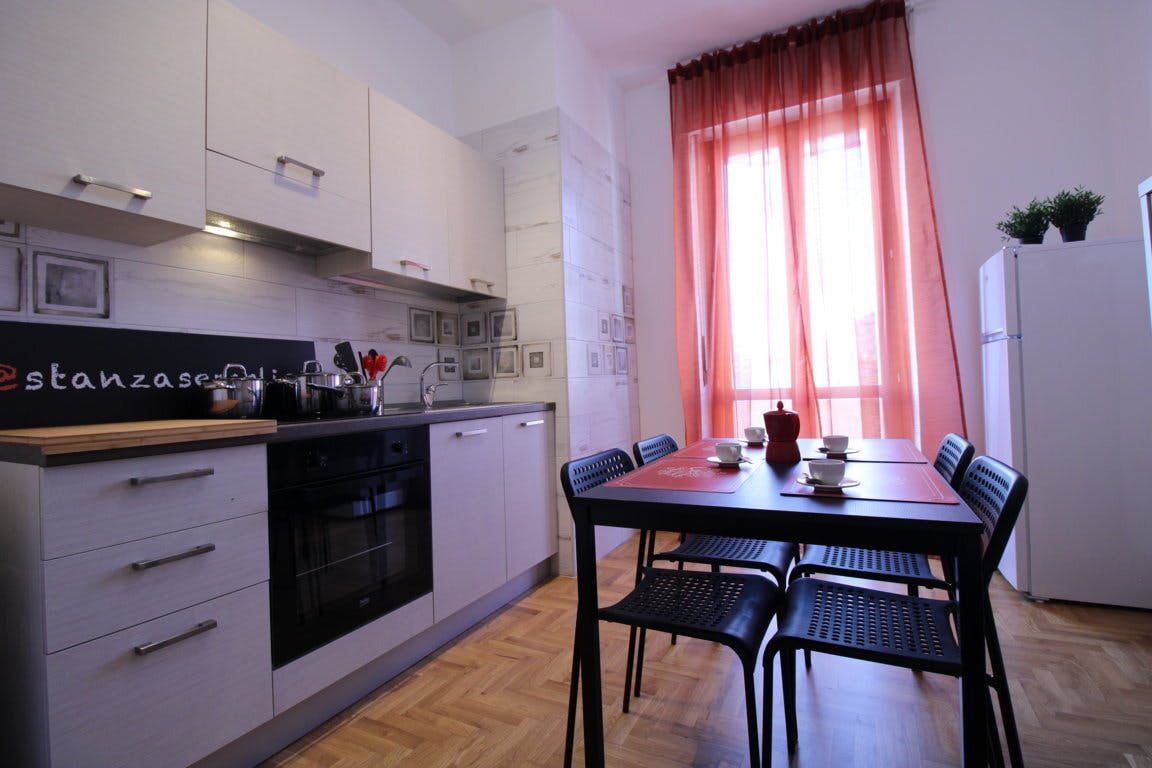 Single room Brescia, 1 bed, 17m² — photo 10