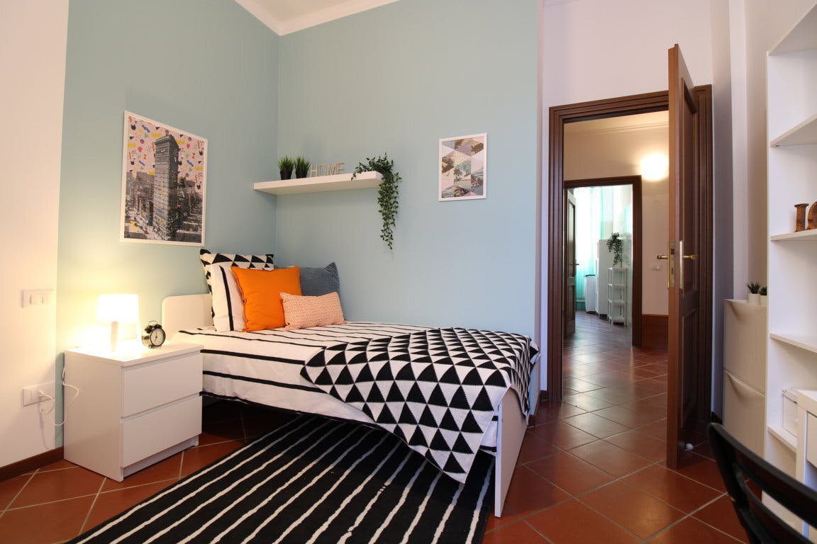 Single room Trieste, 1 bed, 12m² — photo 4