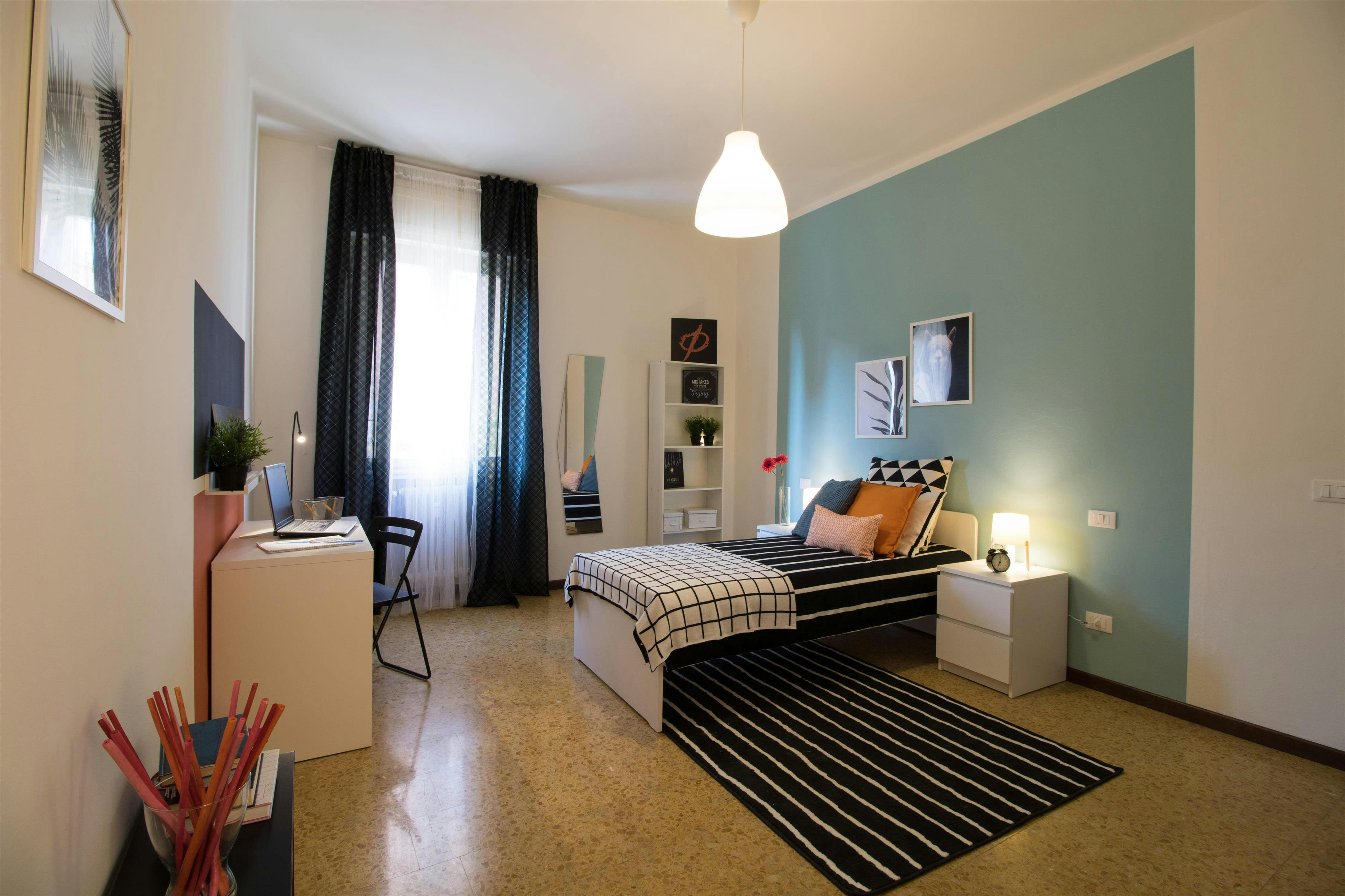 Single room Brescia, 1 bed, 18m² — photo 8