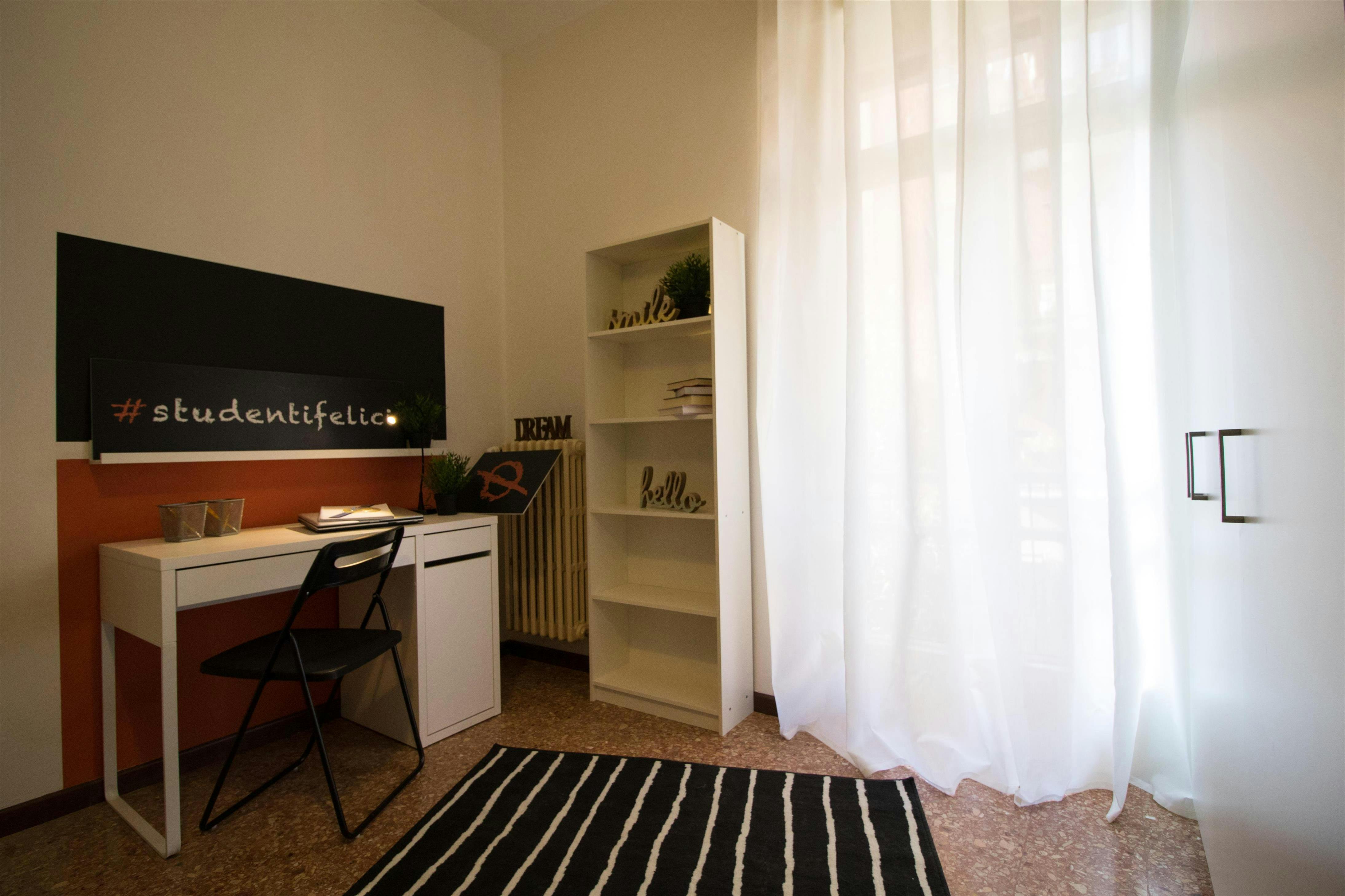 Single room Brescia, 1 bed, 13m² — photo 6
