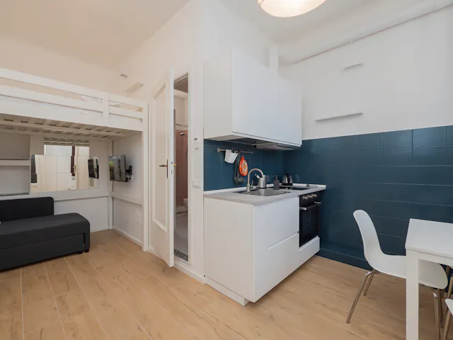Apartment in Via Accademia, Milan (1644977) room image 1
