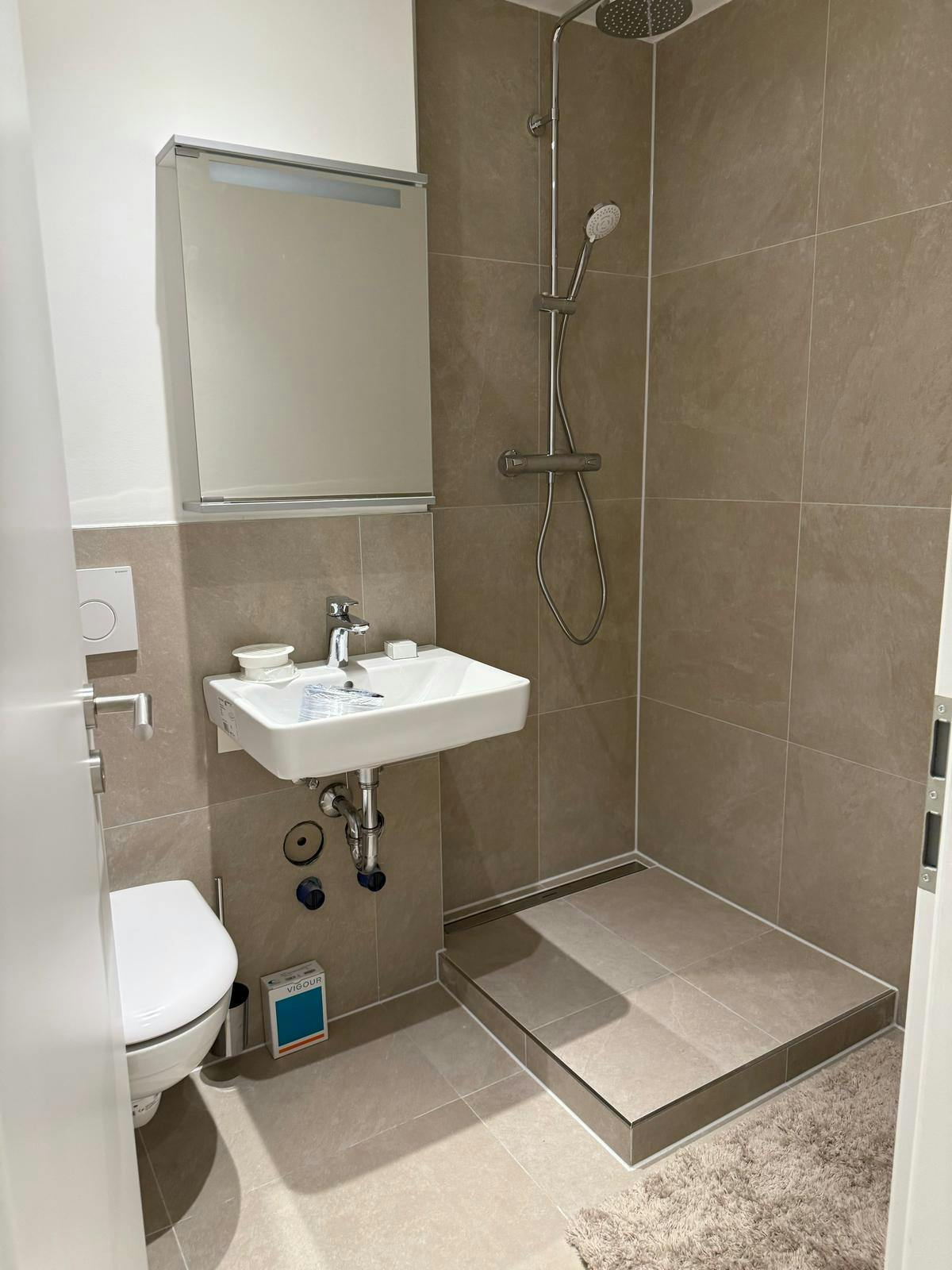 preview gallery tile