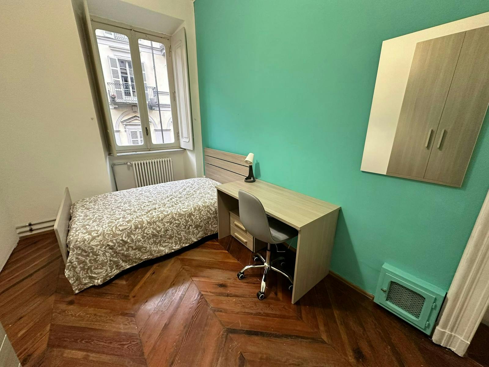 Via Sant'Anselmo, Turin preview