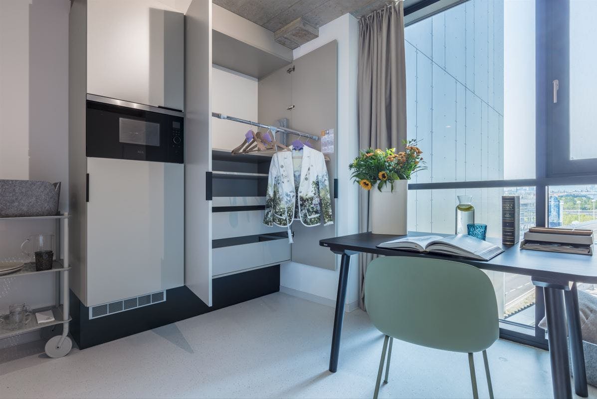 preview gallery tile