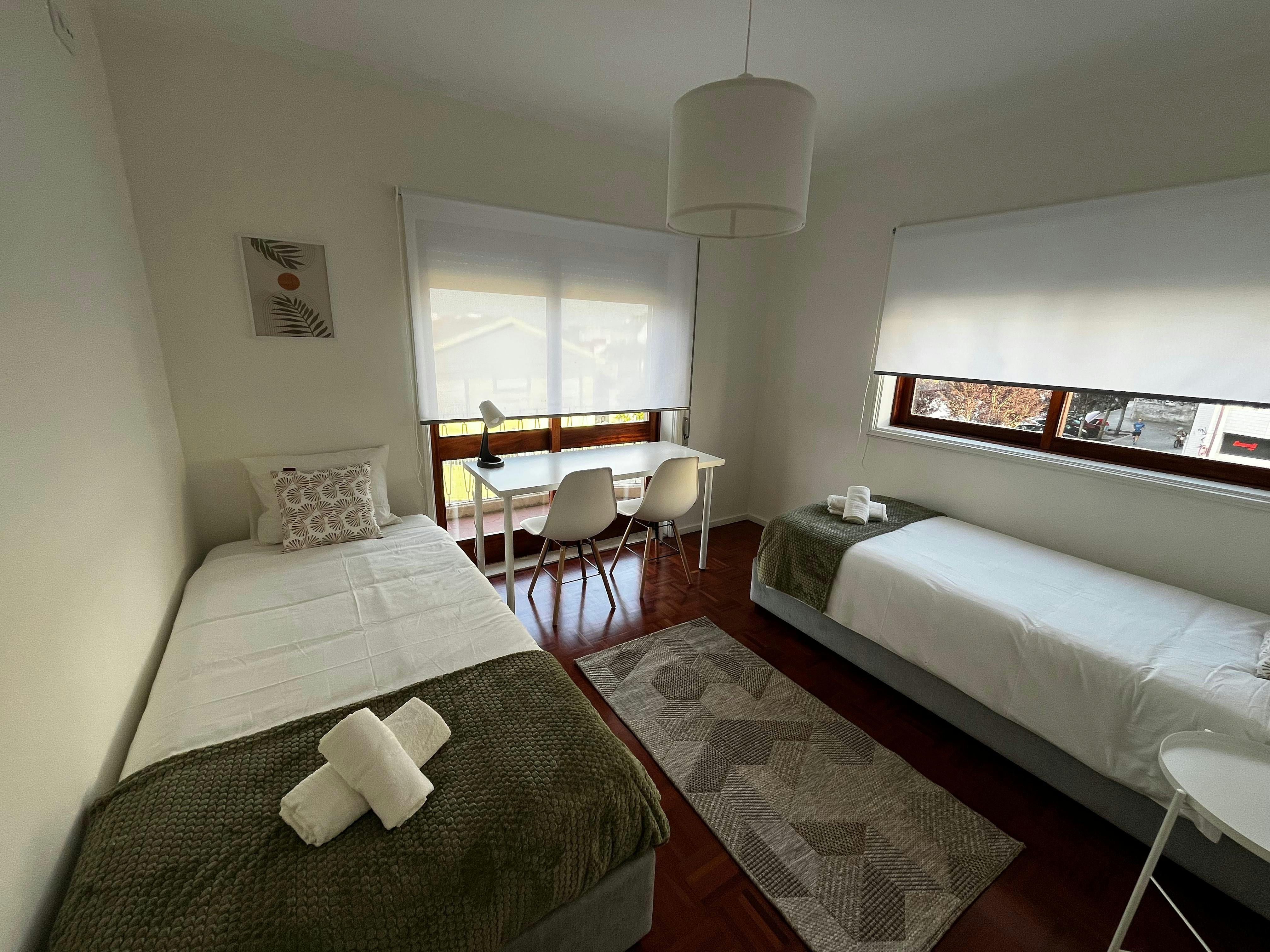 Double room Custoias, 1 bed, 14m² — photo 3