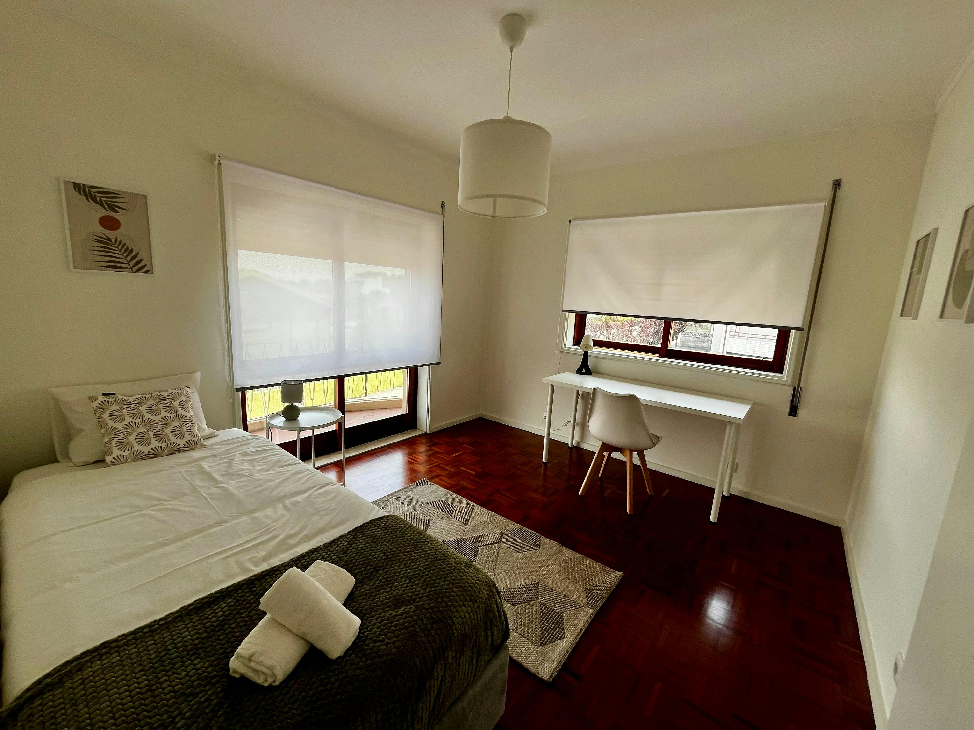 Double room Custoias, 1 bed, 14m² — photo 15