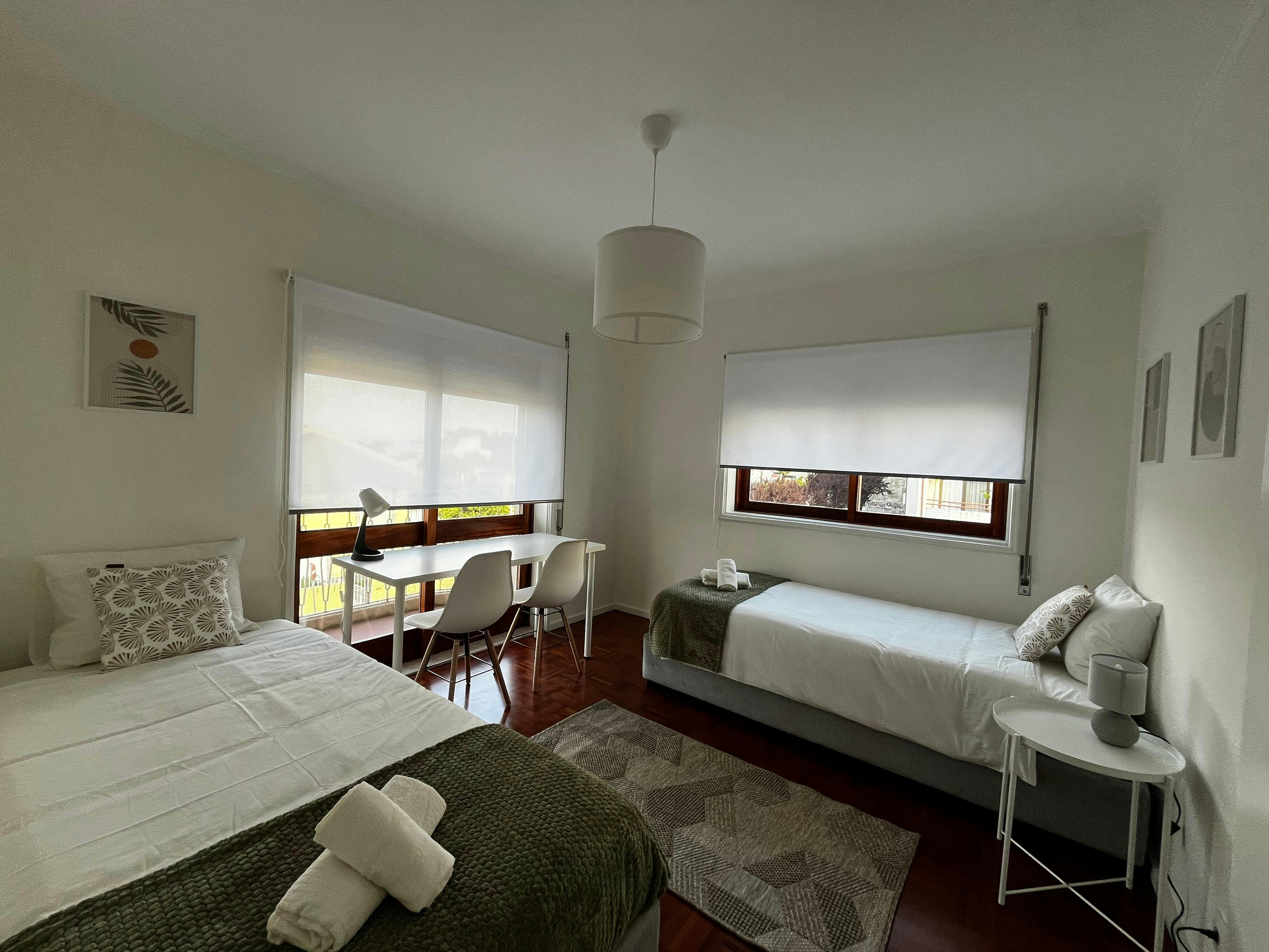 Double room Custoias, 1 bed, 14m² — photo 7