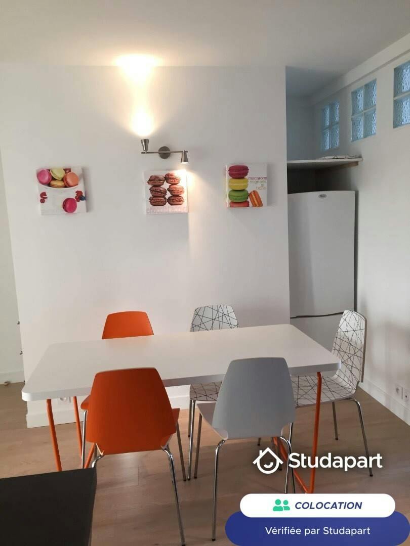 Pièce à Cergy