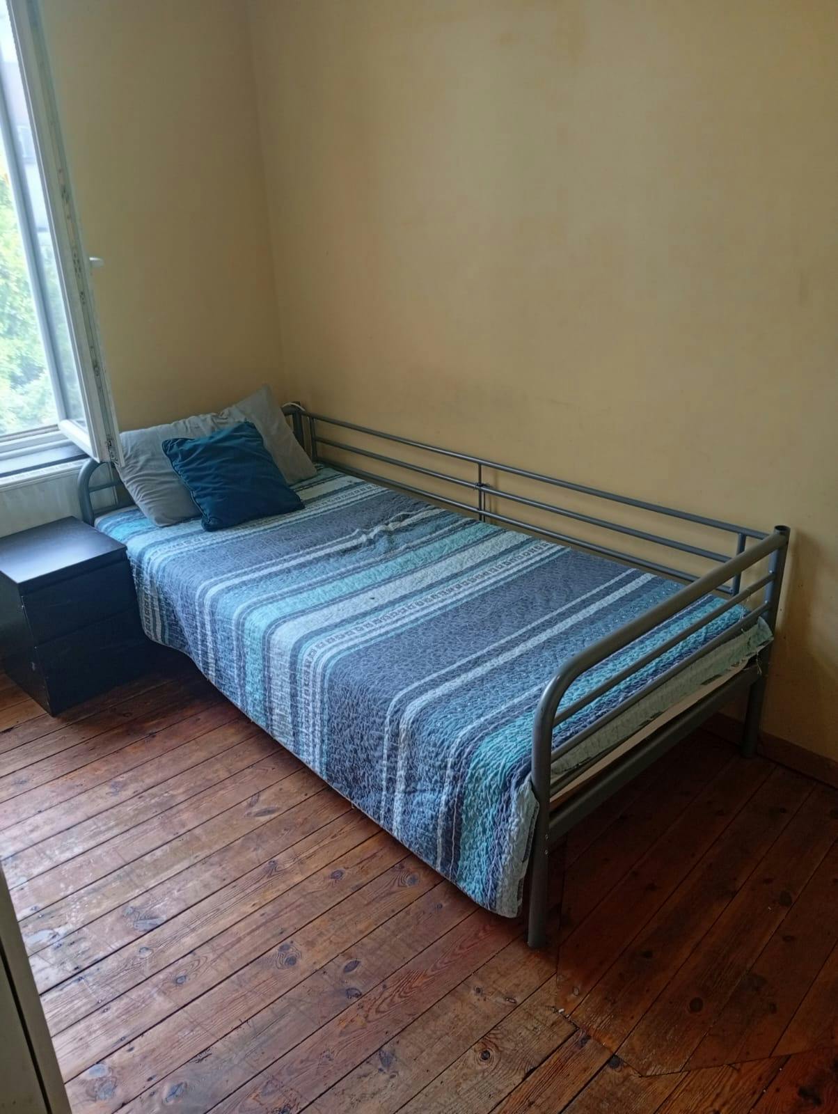Private room for rent for €540 per month in Ixelles, Rue Émile Banning