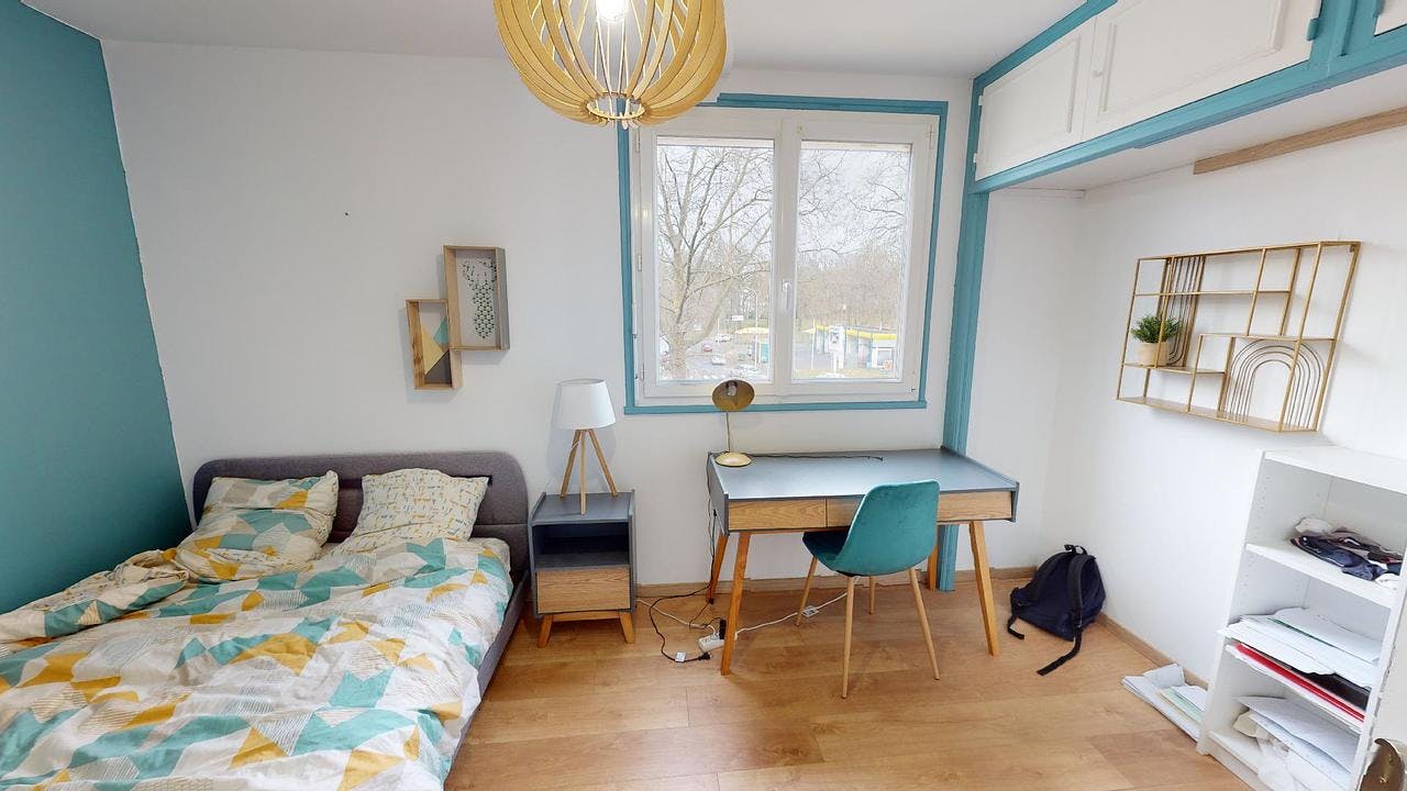 Private room for rent for €458 per month in Orléans, Place du Bois