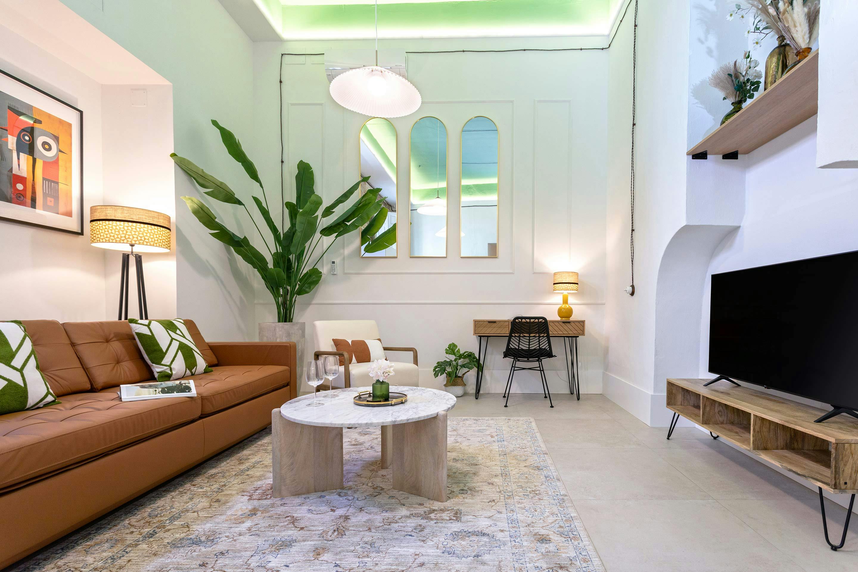 Apartment for rent for €6,774 per month in Sevilla, Calle Boteros