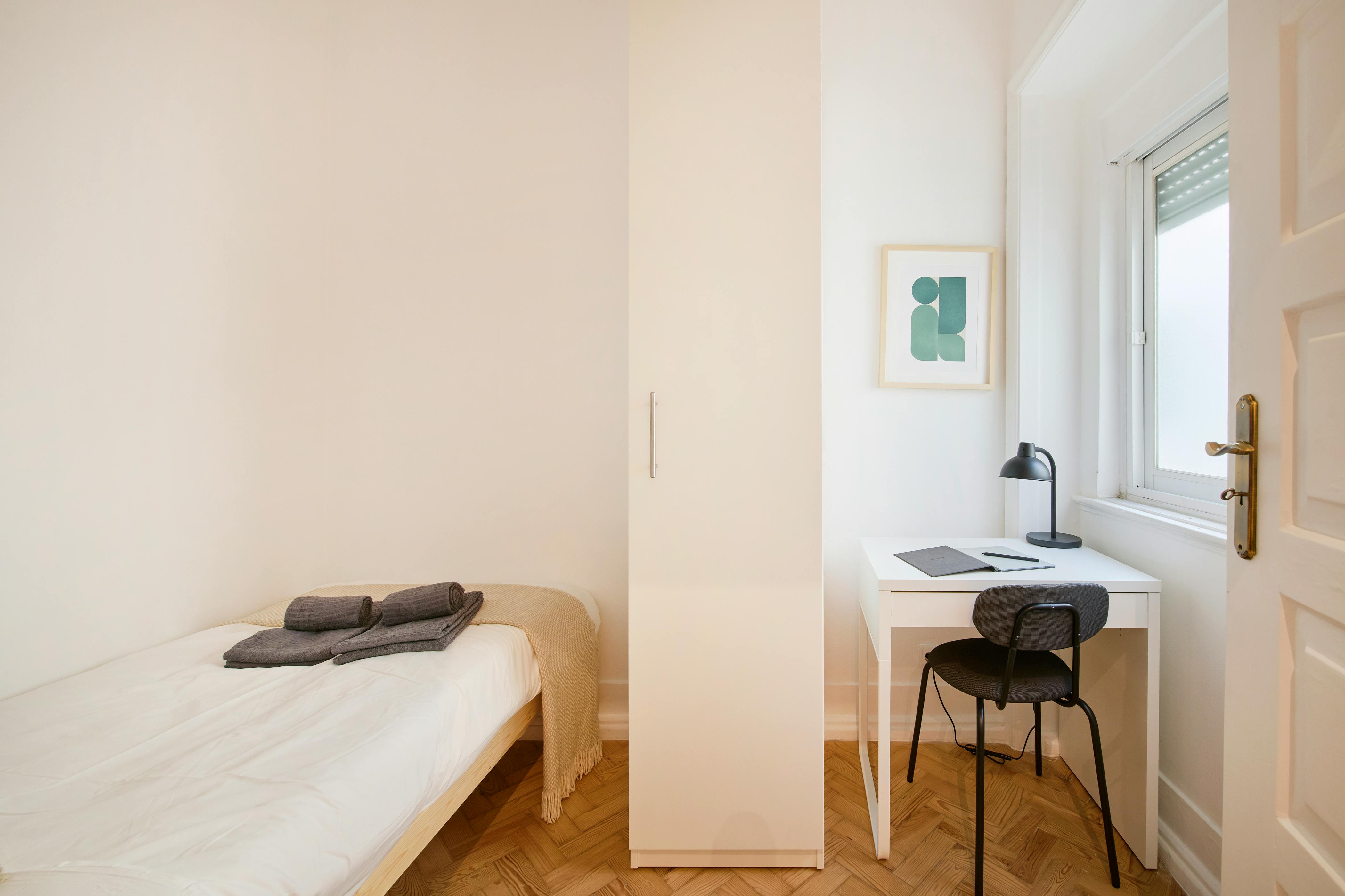 Single room Lisbon, 1 bed, 10m² — photo 2