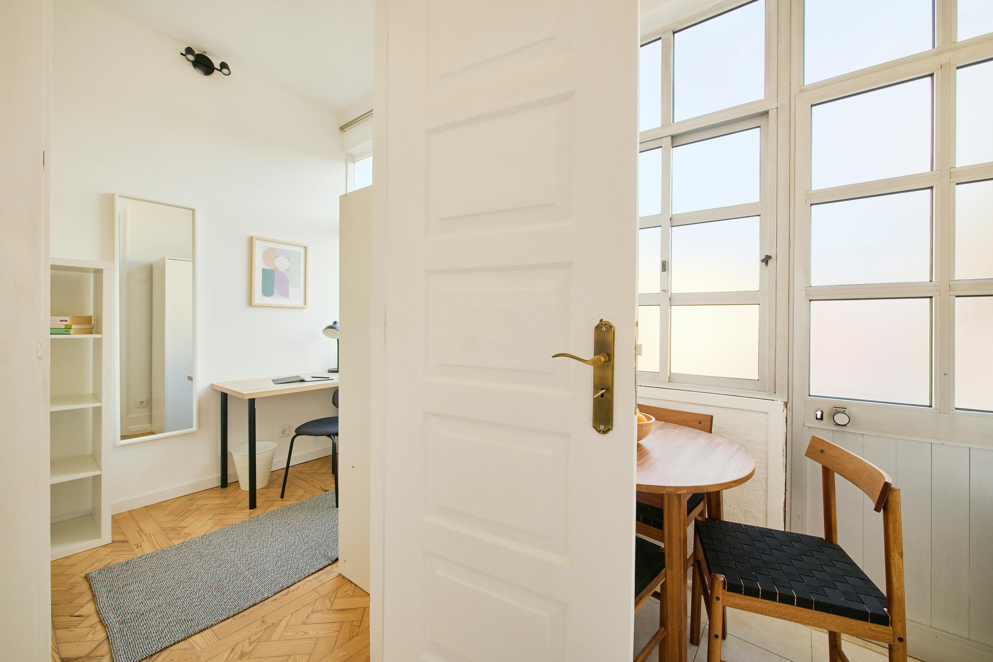 Single room Lisbon, 1 bed, 10m² — photo 1