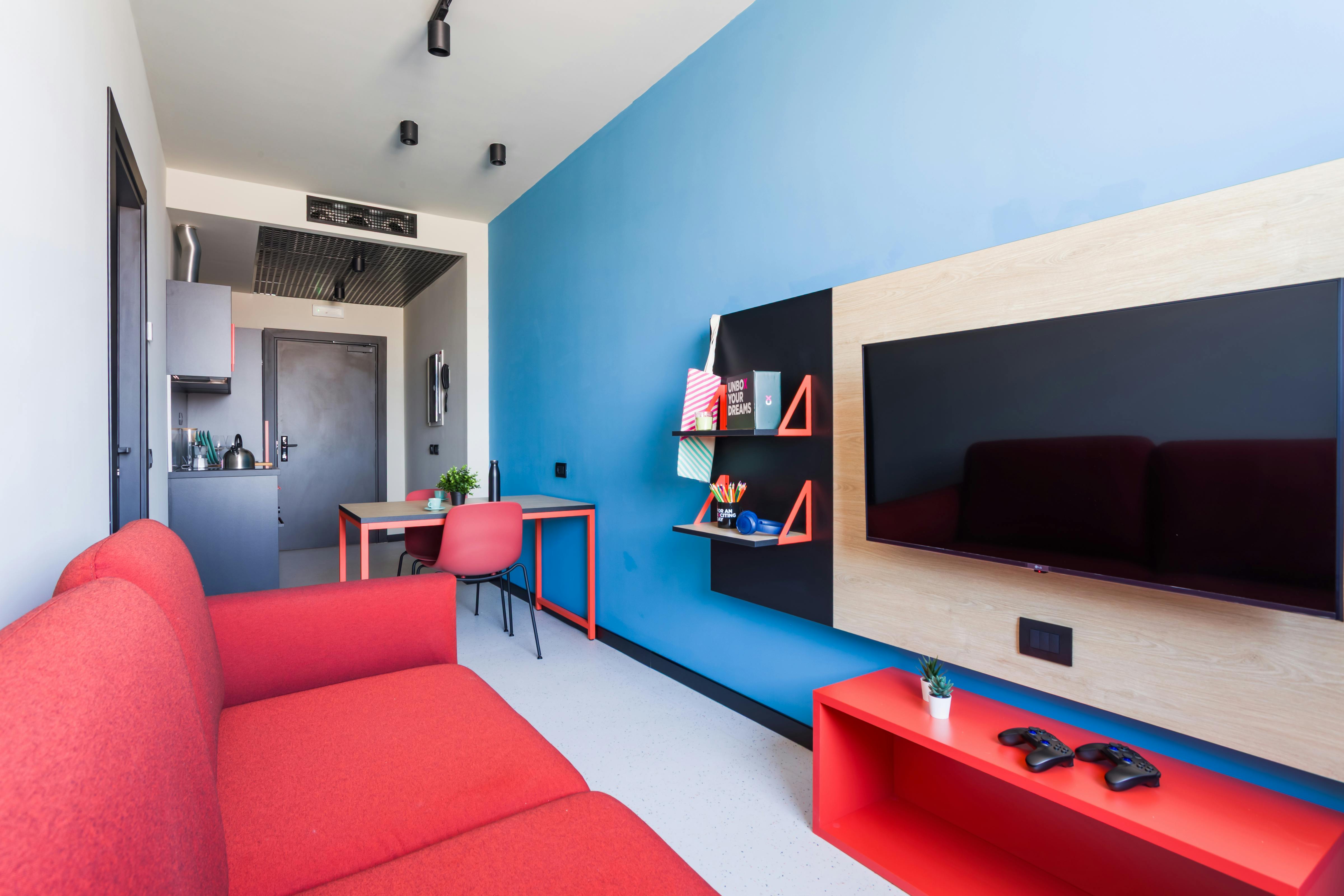 Отдельная комната сдается в аренду за 1 020 € в месяц в Naples, Via Galileo Ferraris