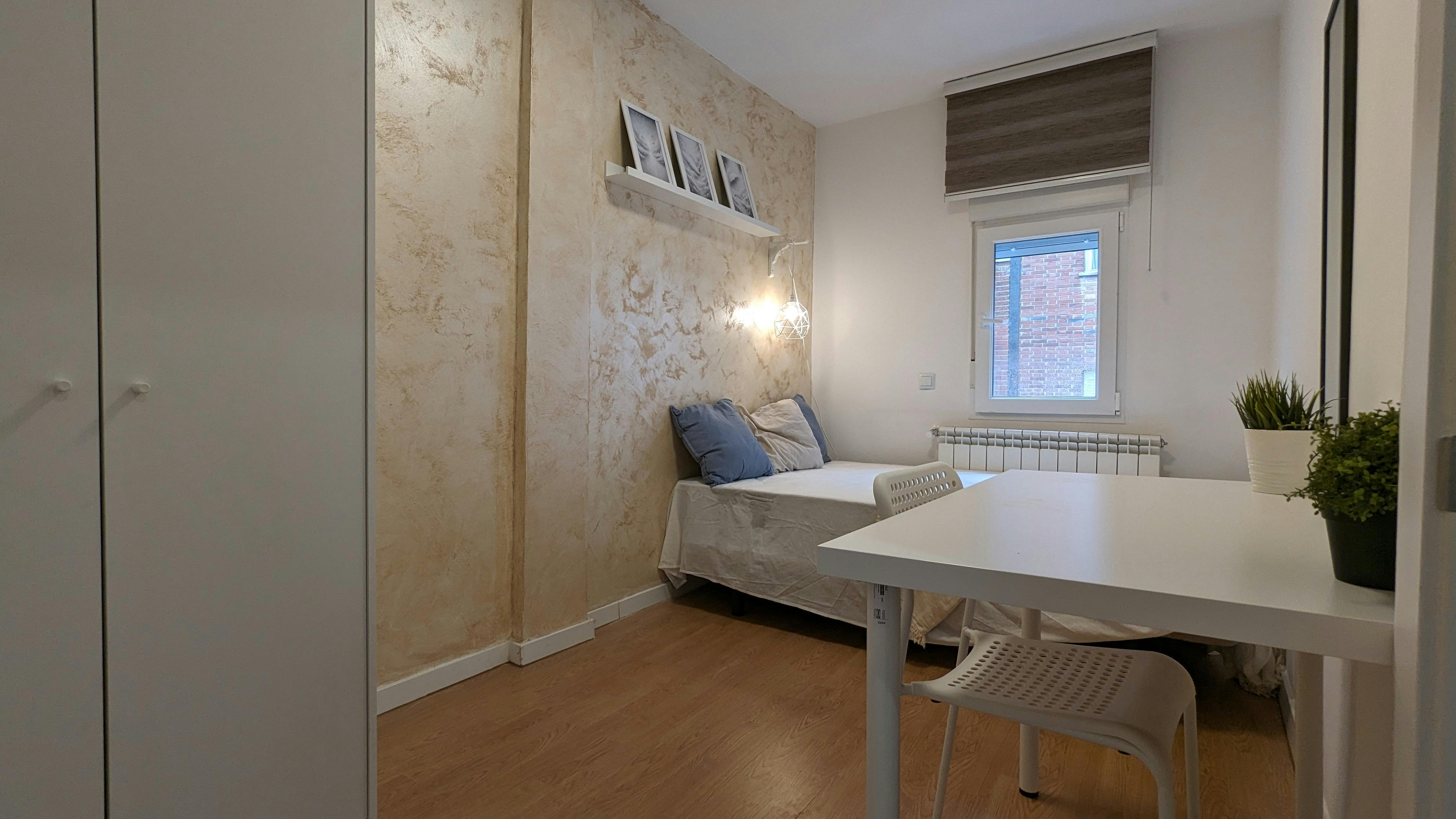 Apartment San Sebastián De Los Reyes, 4 beds, 11m² — photo 8