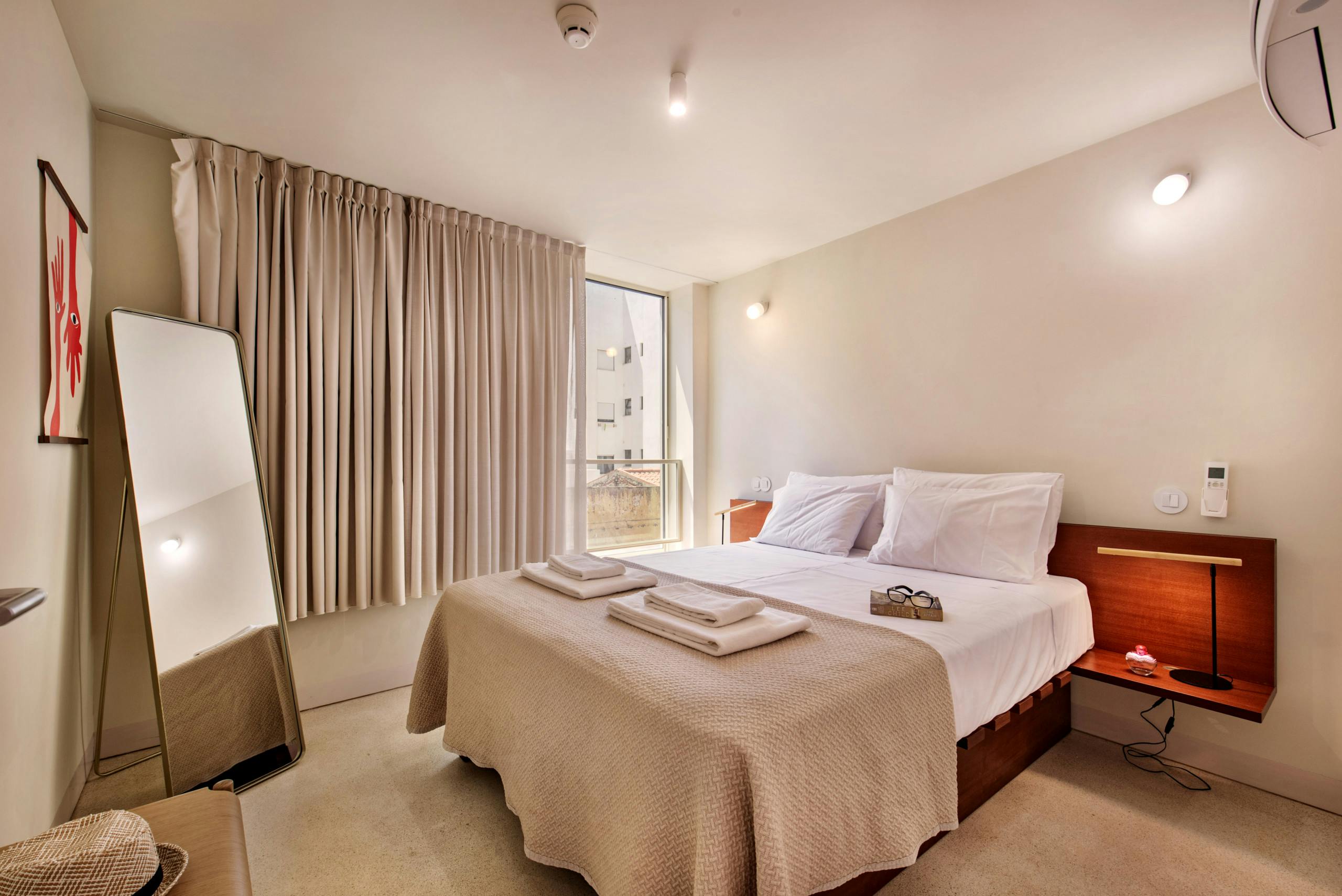 Apartment for rent for €9,999 per month in Vila Real de Santo António, Avenida da República