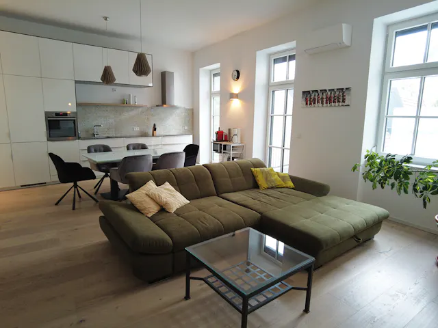 3-Bedroom Apartment in Kahlenberger Straße, Vienna (1645751) room image 1