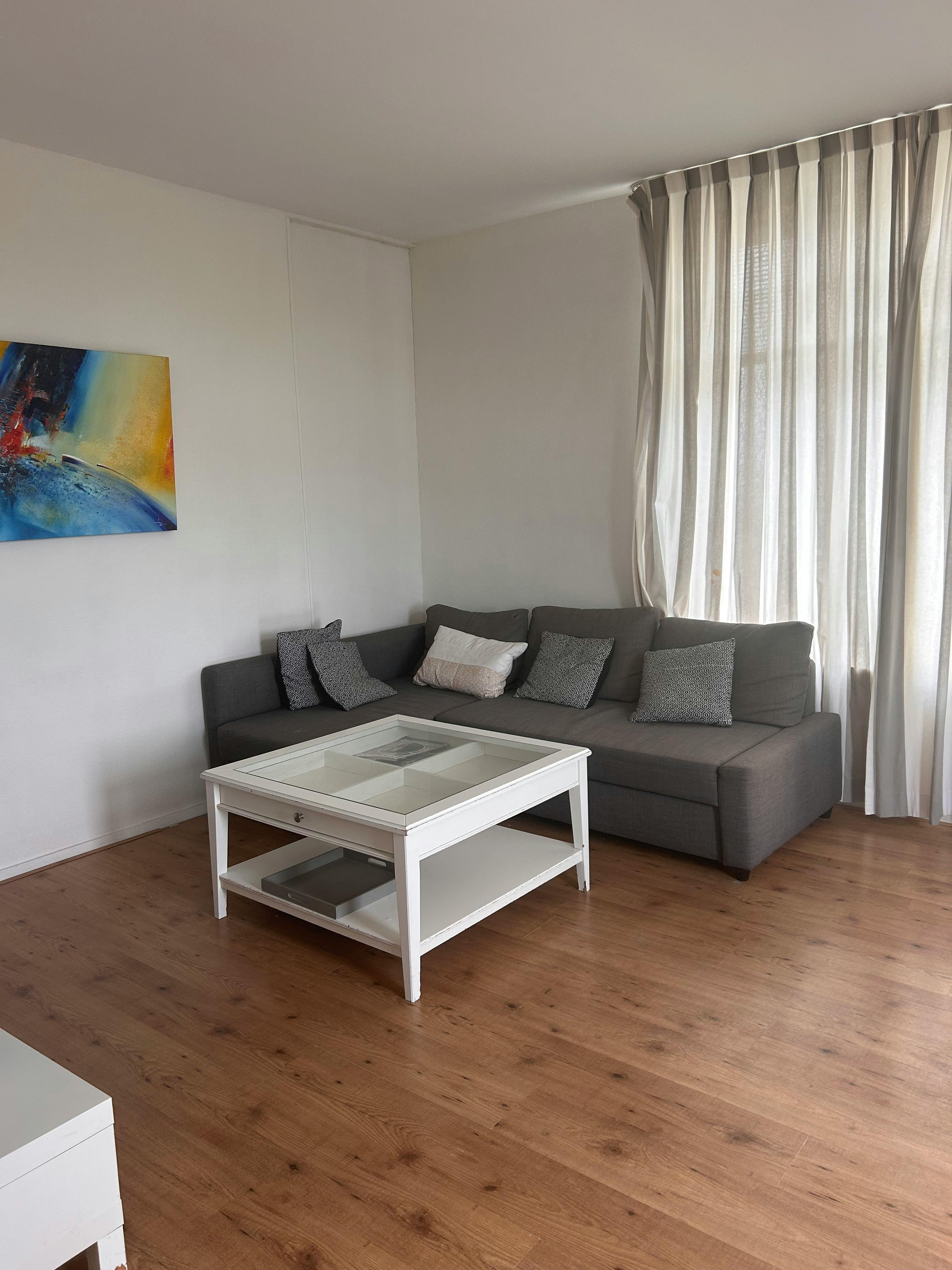 Kamer aan Segbroeklaan, The Hague