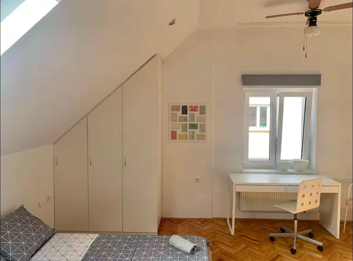 Single room Ljubljana, 1 bed, 16m² — photo 4