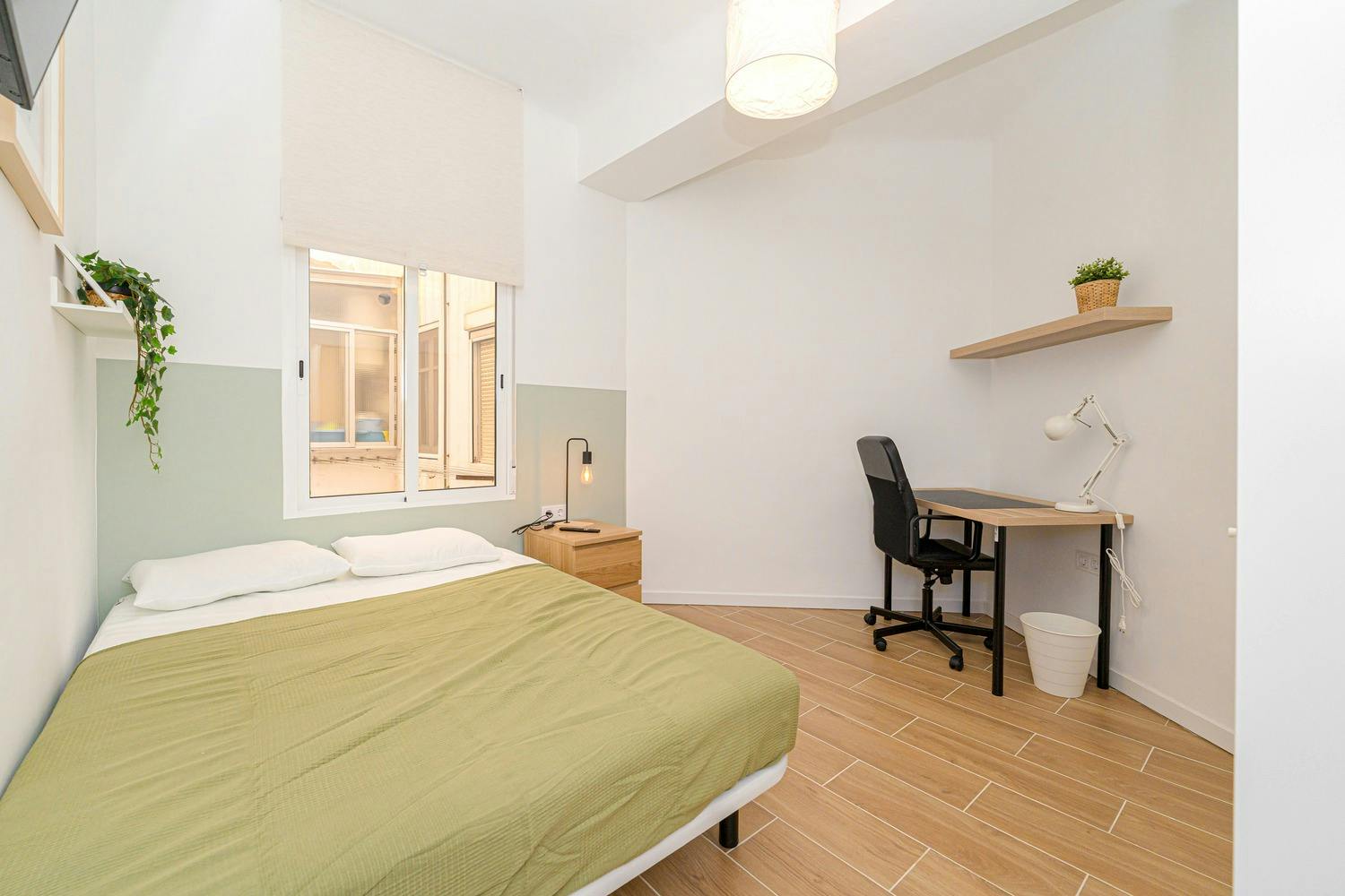 Privat rum att hyra för 345 € i månaden i Alicante (Alacant), Avenida Salamanca