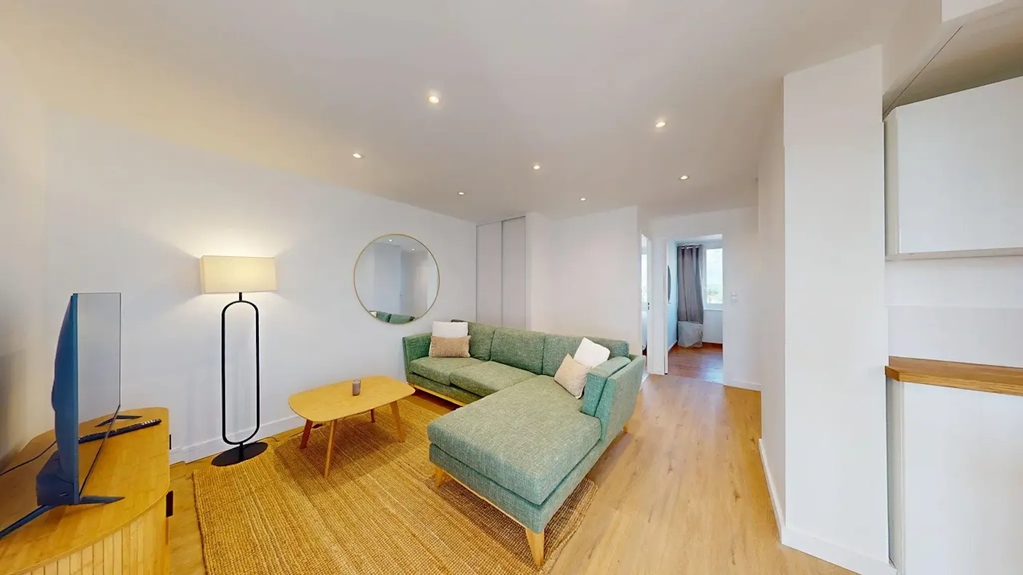 Rue Edouard Branly, Bron preview