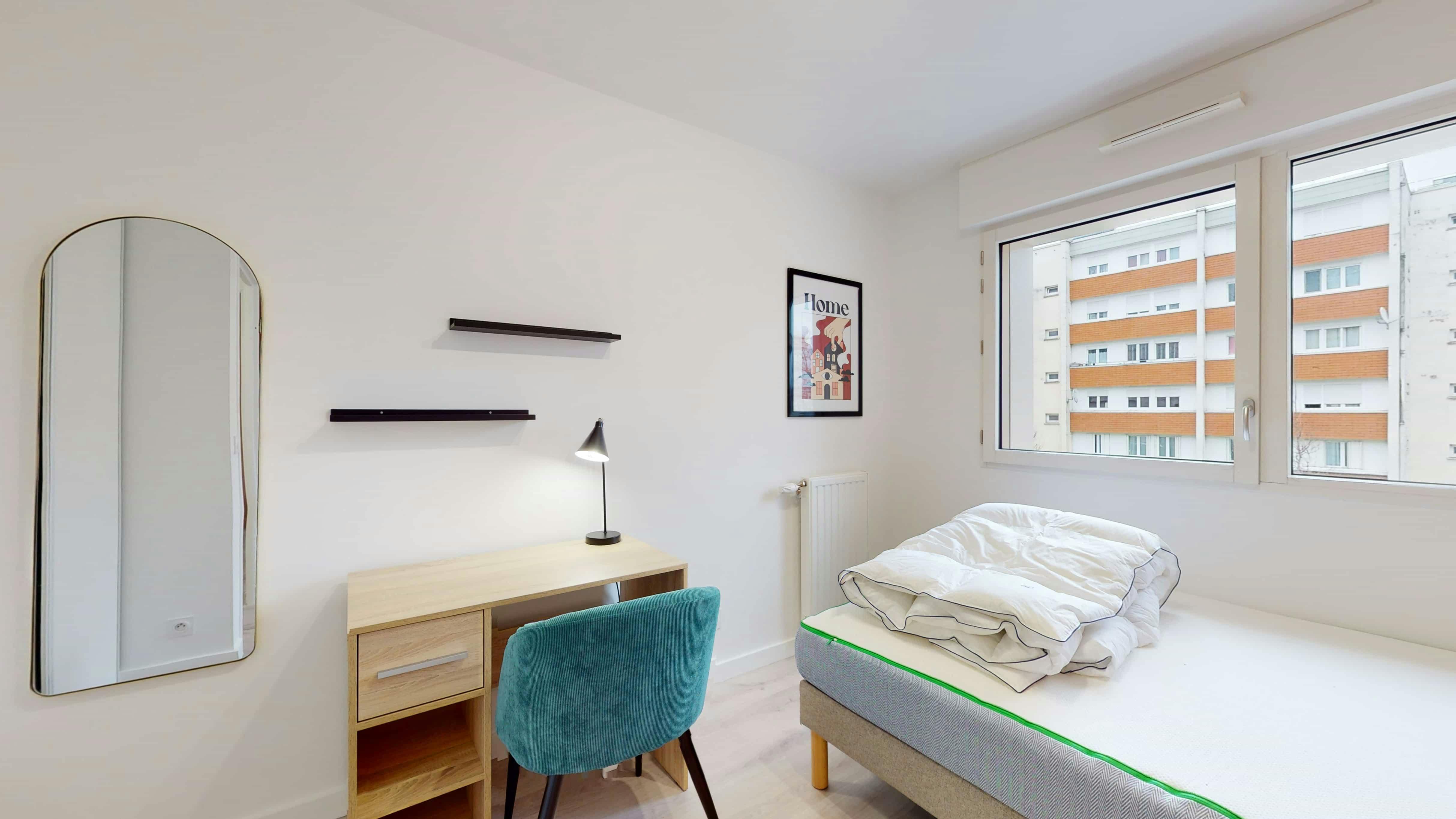 Single room Nanterre, 1 bed, 10m² — photo 15