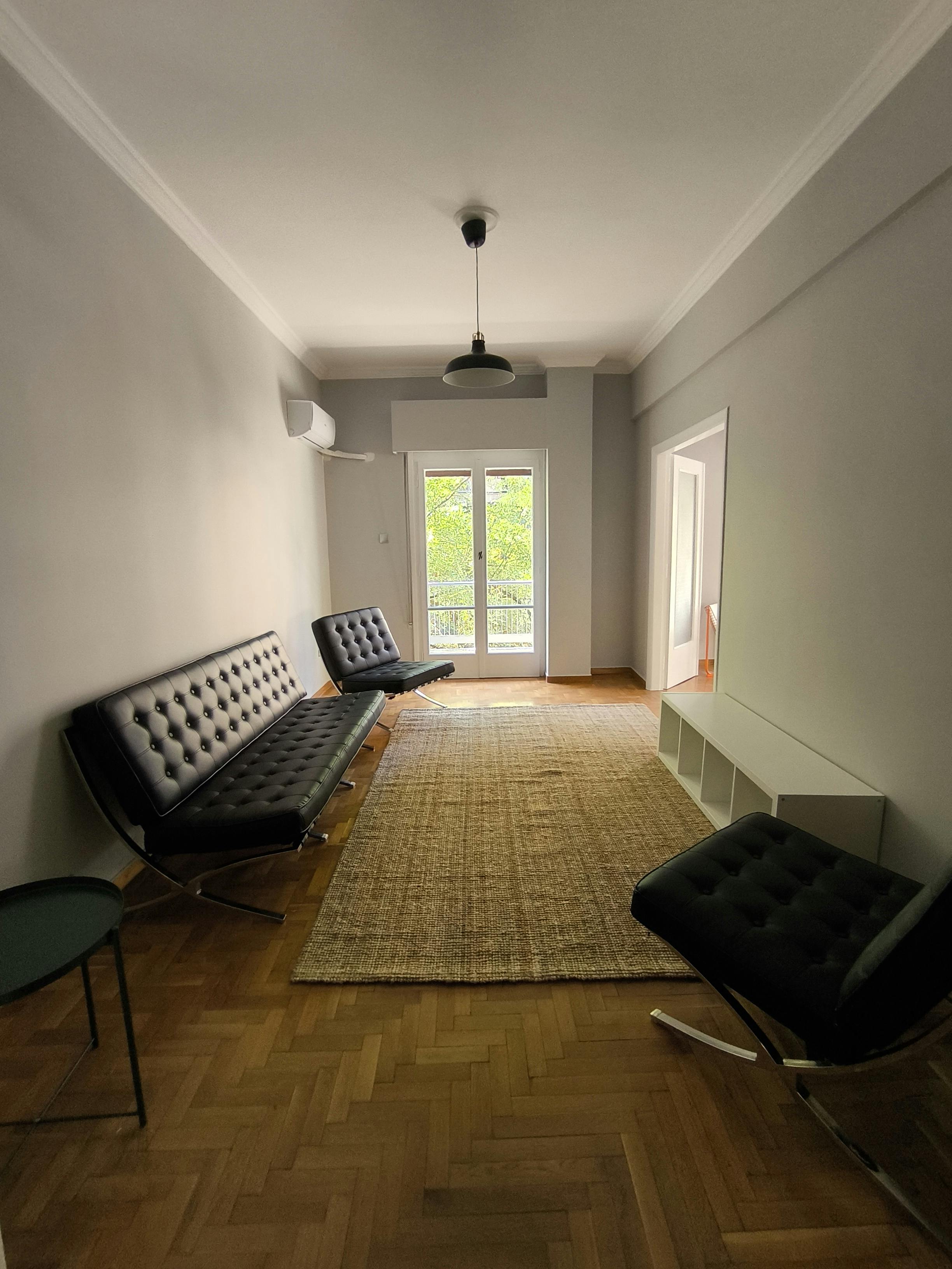 Apartment for rent for €900 per month in Athina, Zakinthou